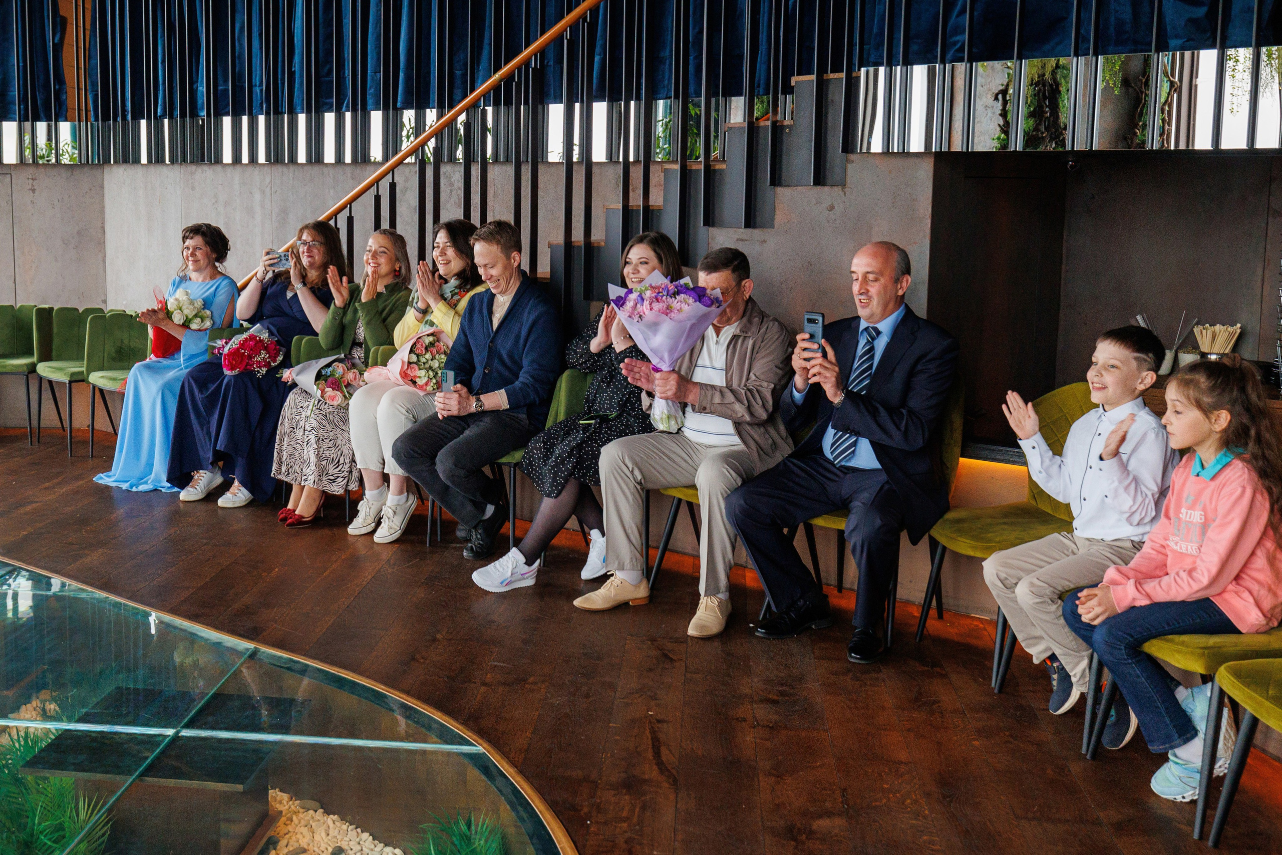 Фотограф на регистрацию в ЗАГС Москва Сити Birds Башня ОКО. Примеры фото, отзывы молодоженов и заявка на регистрацию через официальный сайт.