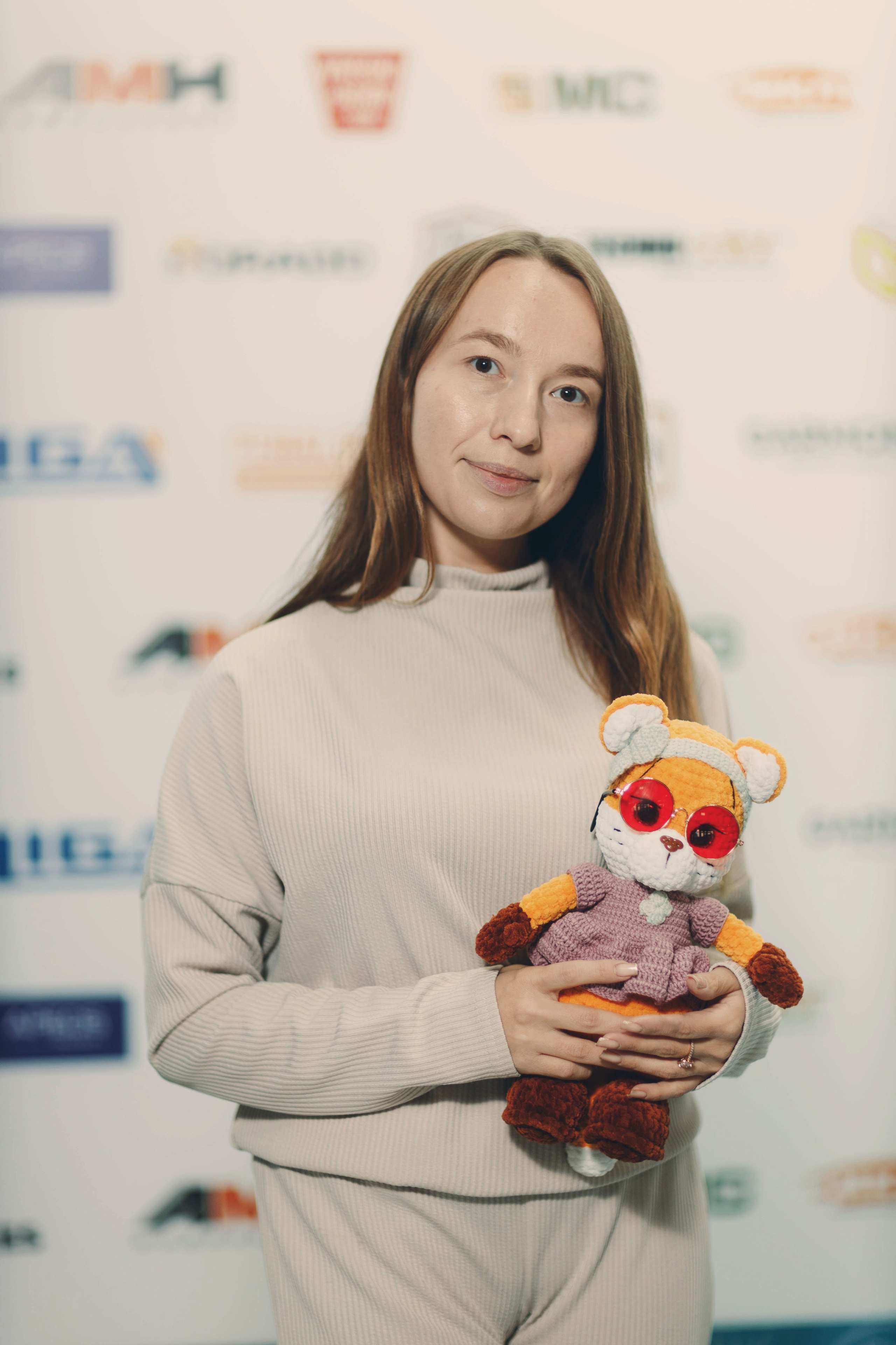 Репортажная съемка форума «Двери Росси-2025» в Чебоксарах. Портретный и репортажный фотограф в Чебоксарах Андриян Чаркин