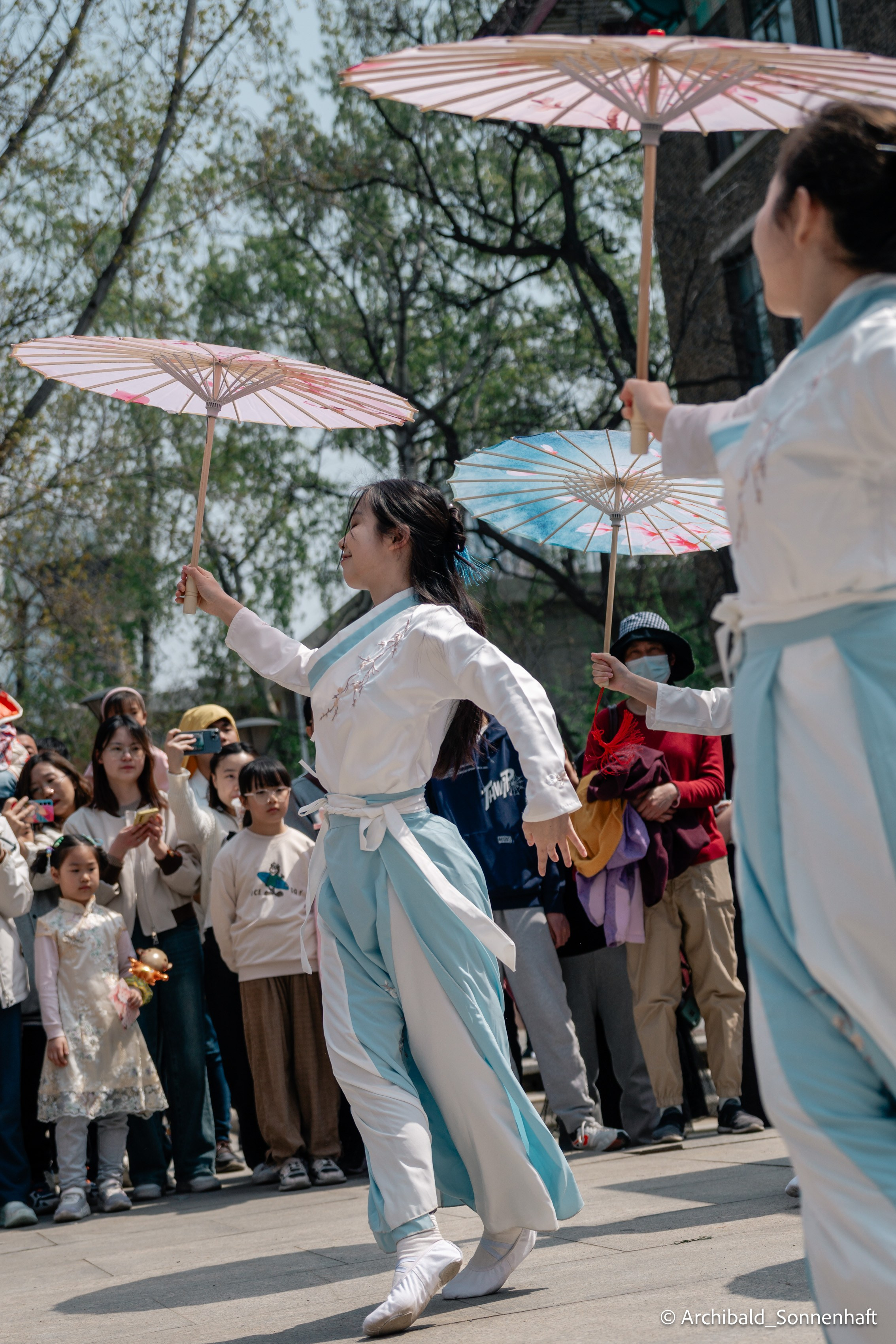 TJU blooming fest. Photographer in Guangzhou, China. Archibald Sonnenhaft