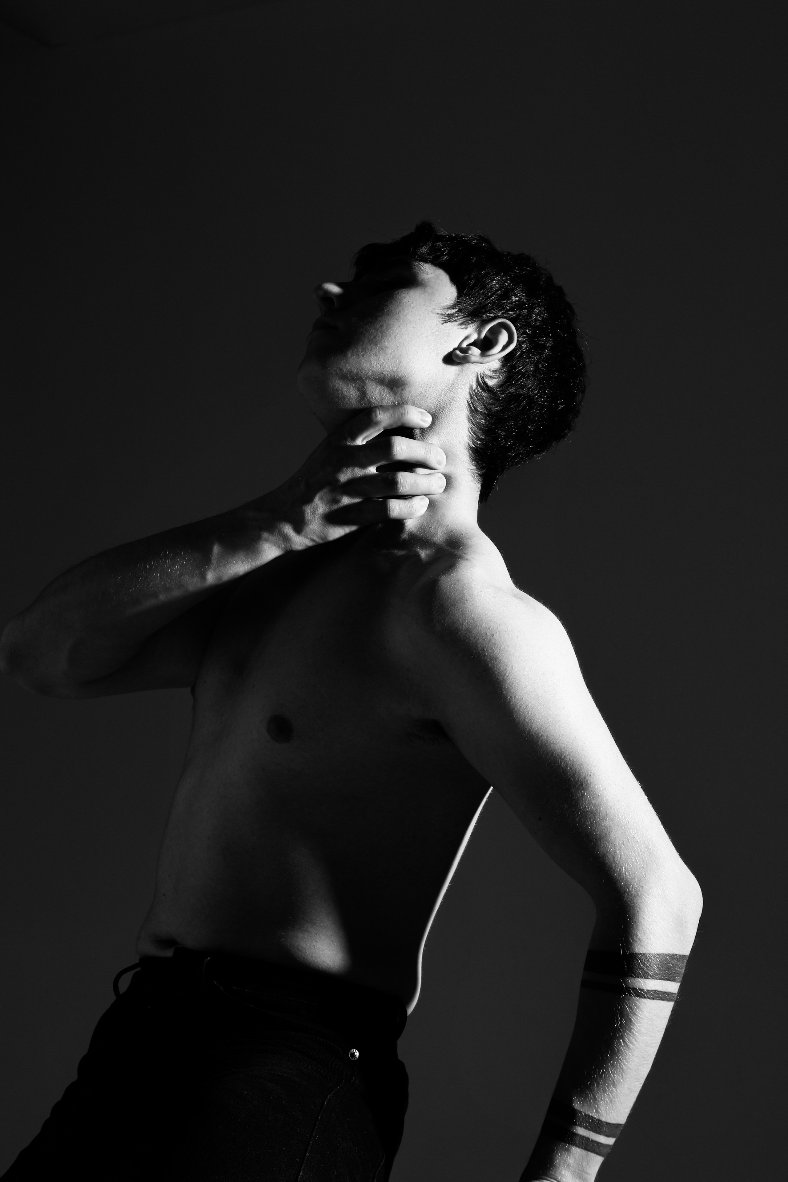 Белое и черное. Алиса Томшина — Фотограф / Видеограф