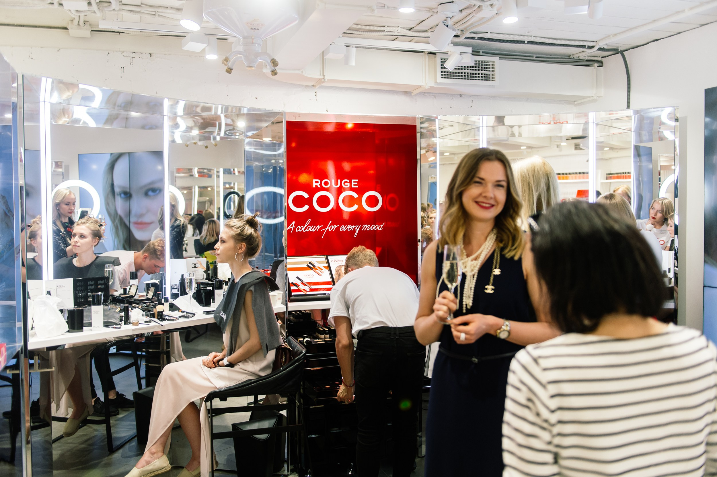 День рождения Шанель на Патриарших. Свадебный фотограф в Москве Владимир Симонов