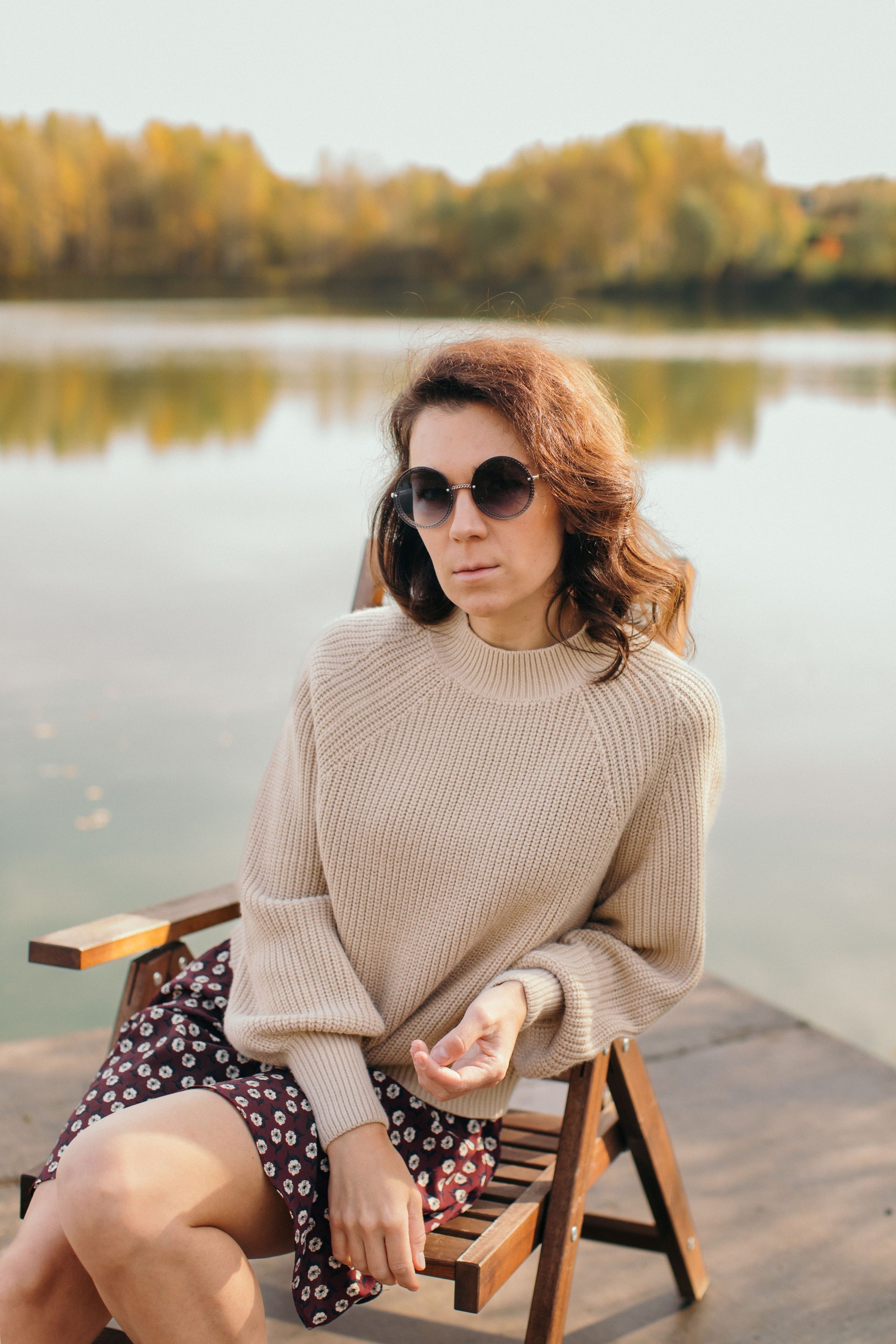 Когда лето встречается с осенью. Фотопрогулка с Дашей в загородном клубе. Портретный и семейный фотограф Юлия Герман