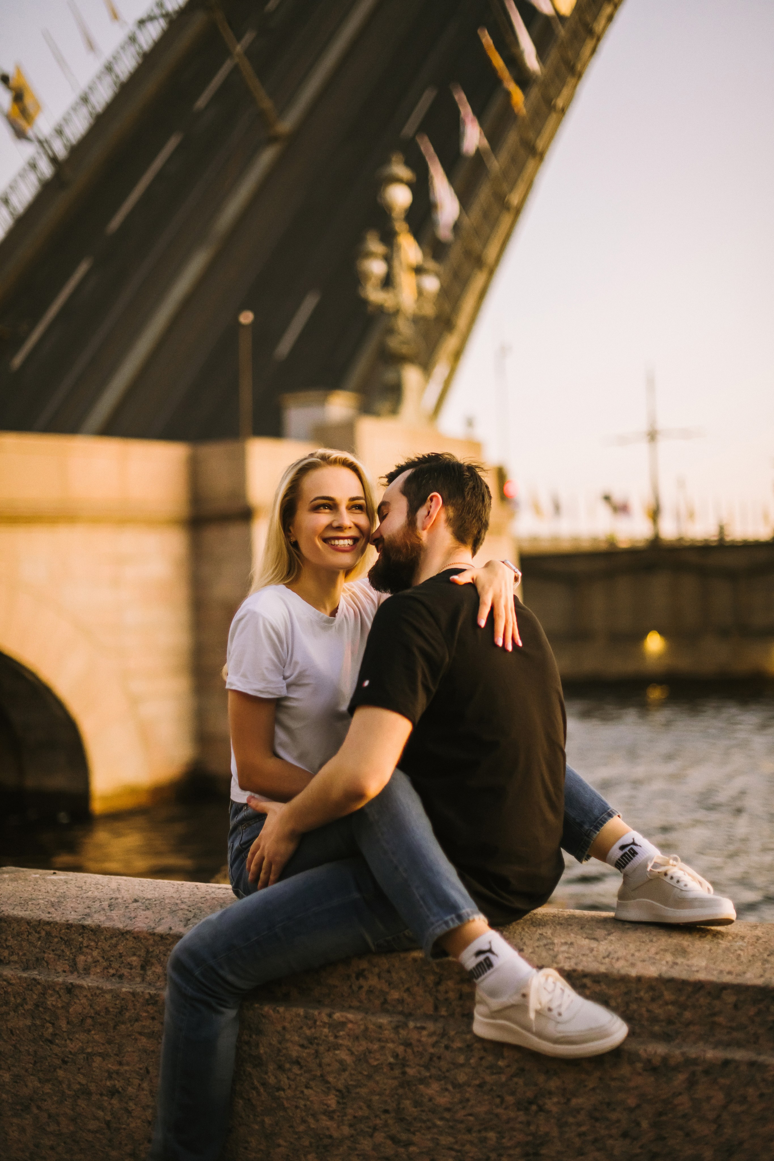 Лера и Женя. Разводные мосты. Рассвет. Свадебный фотограф в Санкт-Петербурге София Шубик