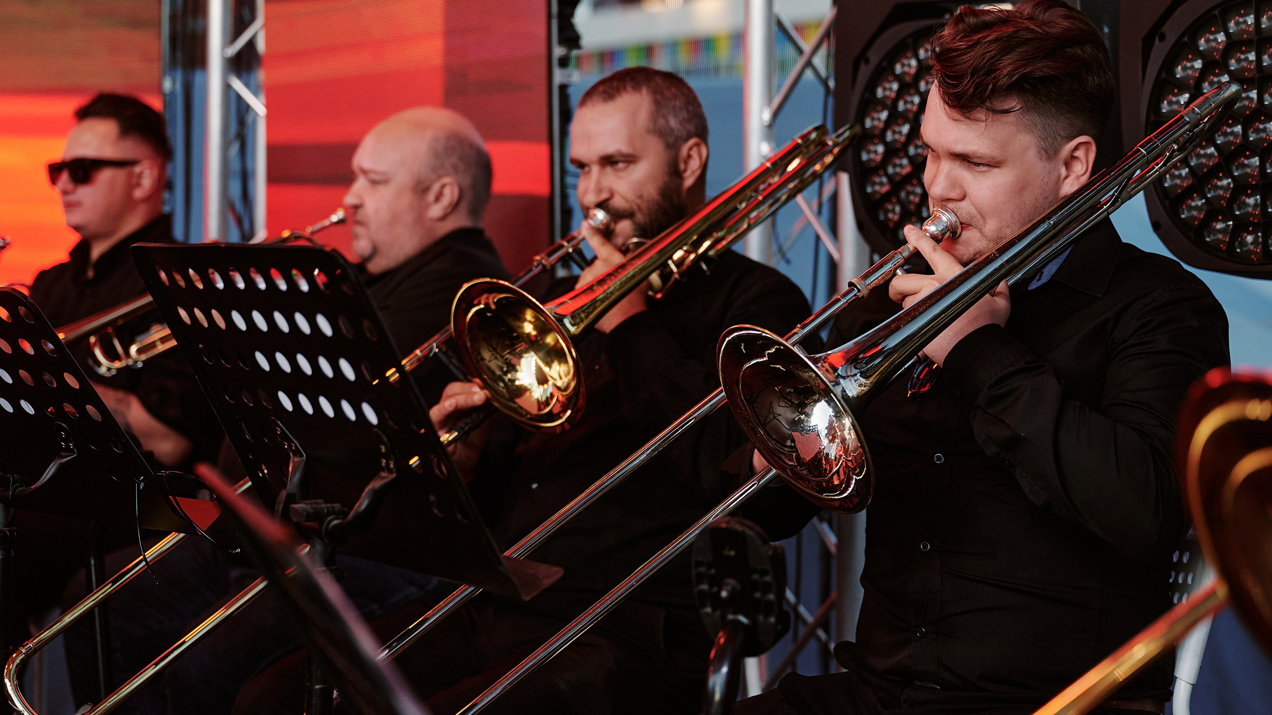 Организатор мероприятий в Рязани, режиссер праздника Рязань, праздник под ключ, заказать ведущего в Рязани. Режиссер в Рязани Ольга Синичкина