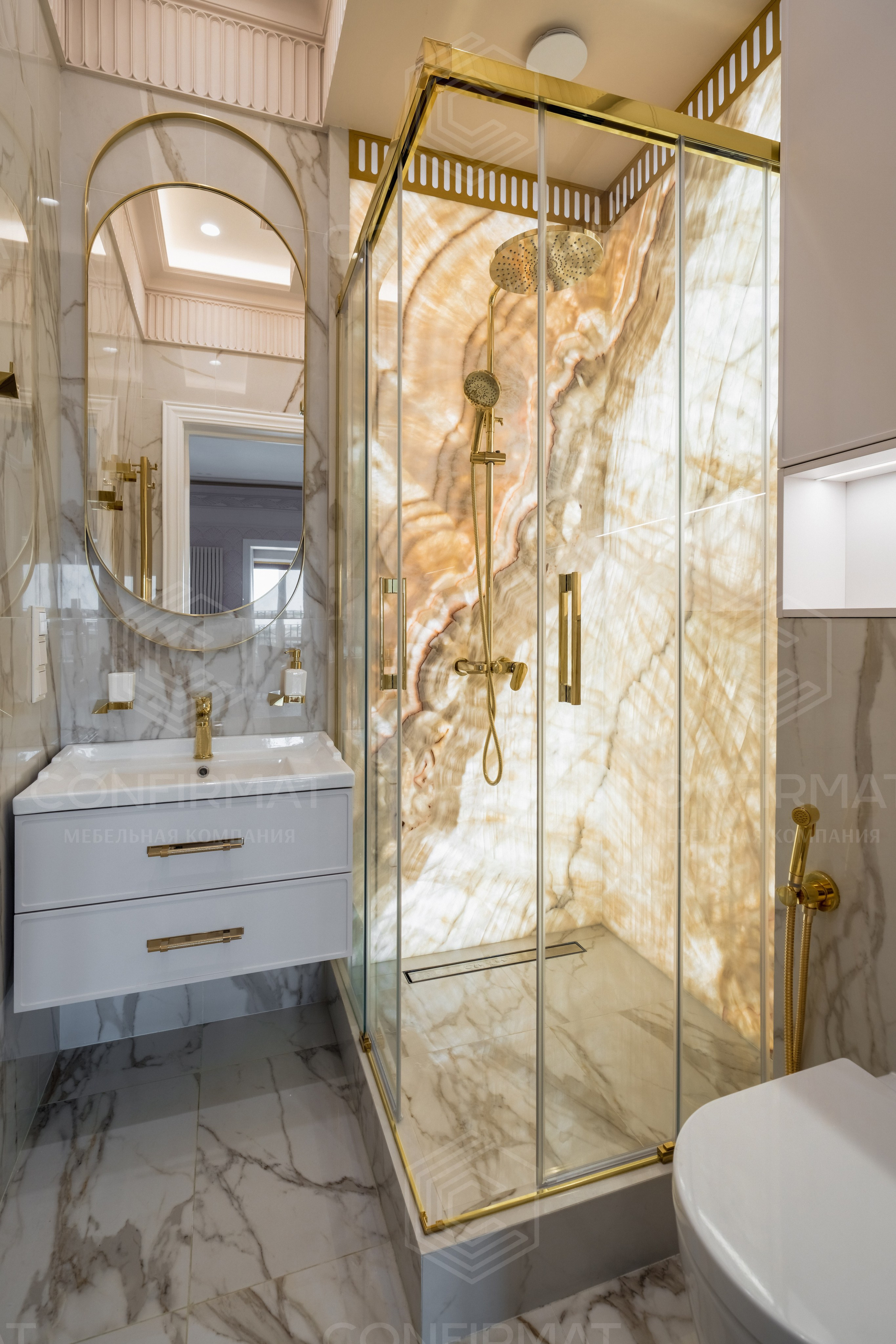 Мебель в ванную комнату с натуральным ониксом. Мебель на заказ