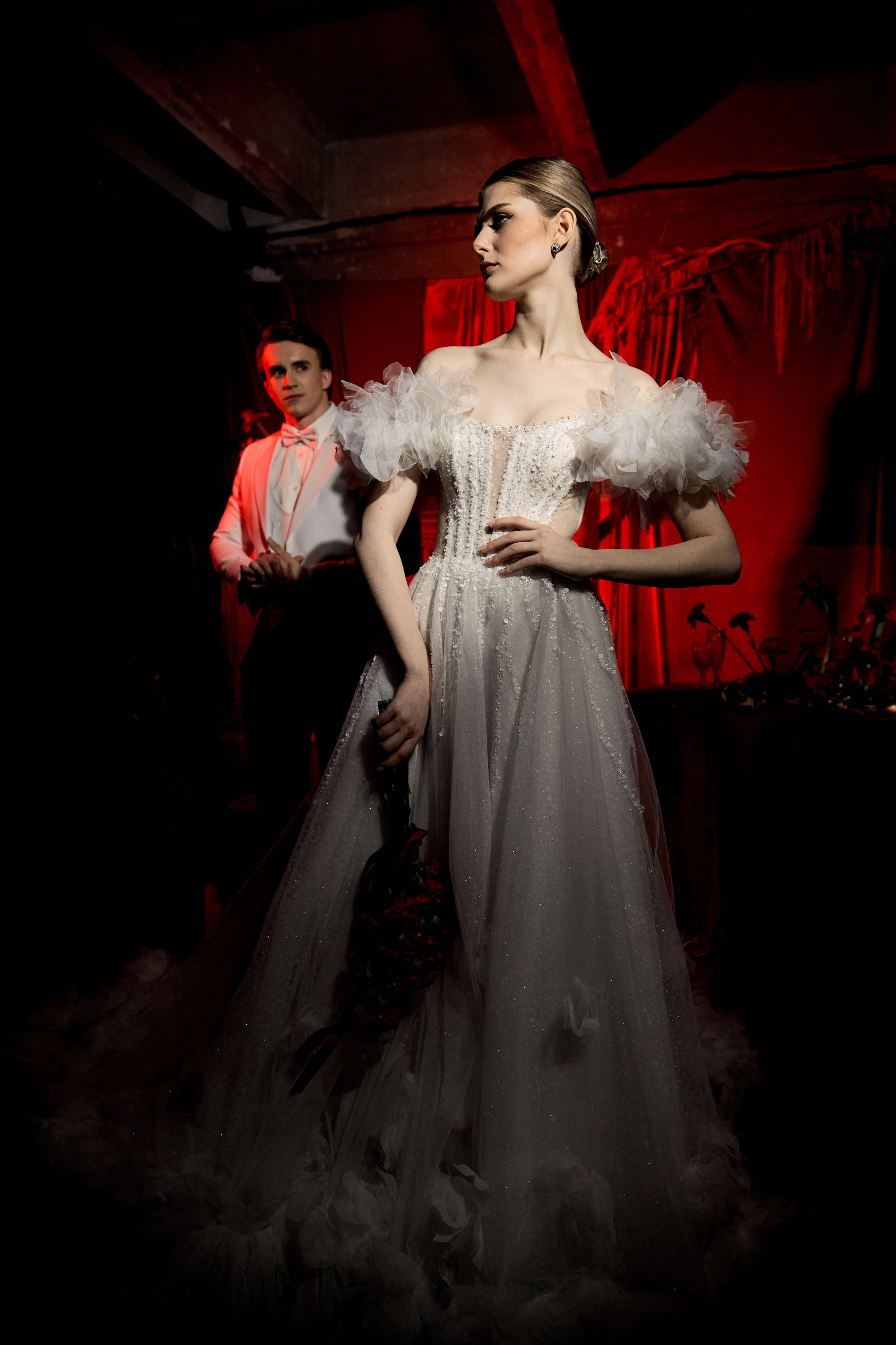 Red. Свадебный фотограф в Красноярске Владимир Ятмасов