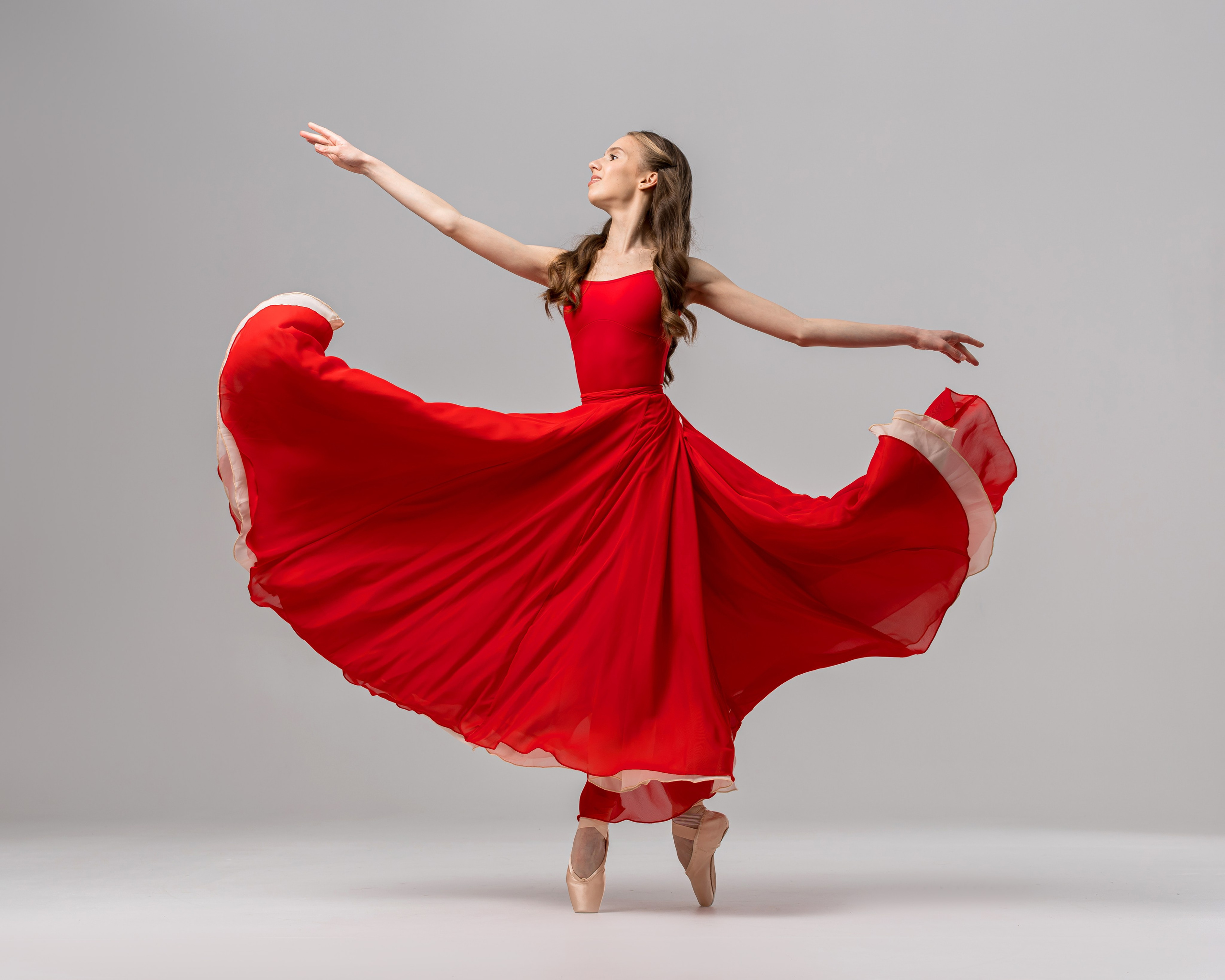 Красно-бежевая двухсторонняя юбка напрокат для фотосессии. Балетный фотограф Алина Ханько — Душа Балета