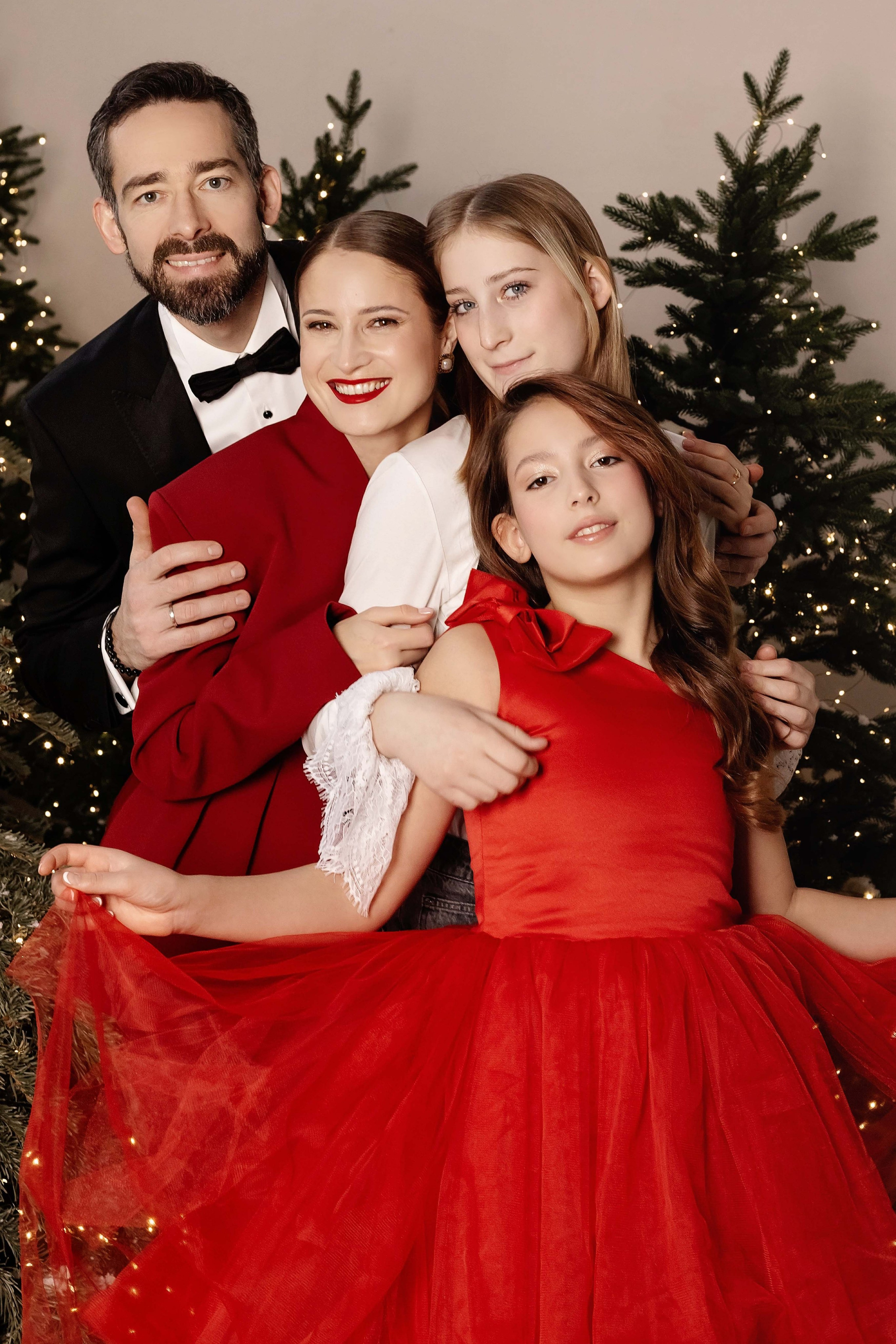 Анна, Никита и дочери. Фотограф в Москве Ксения Мокрушина | Brand & Women photographer