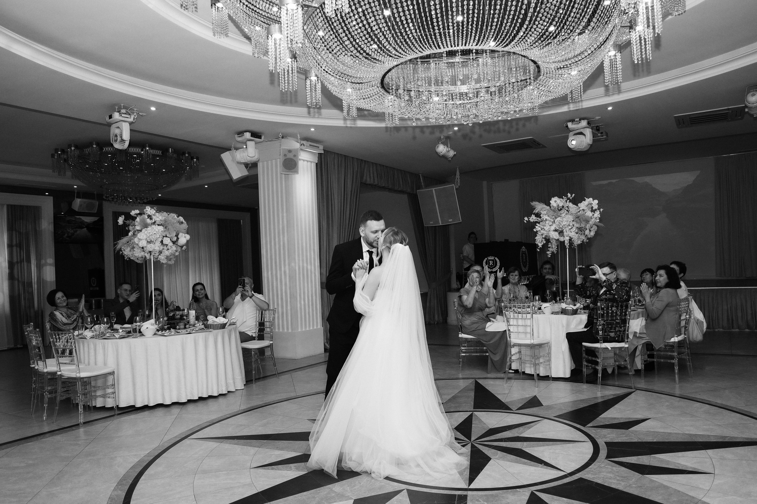 М. + И. Таганский ЗАГС + Речной вокзал и банкет. Семейный и lovestory фотограф в Москве Светлана Коняхина