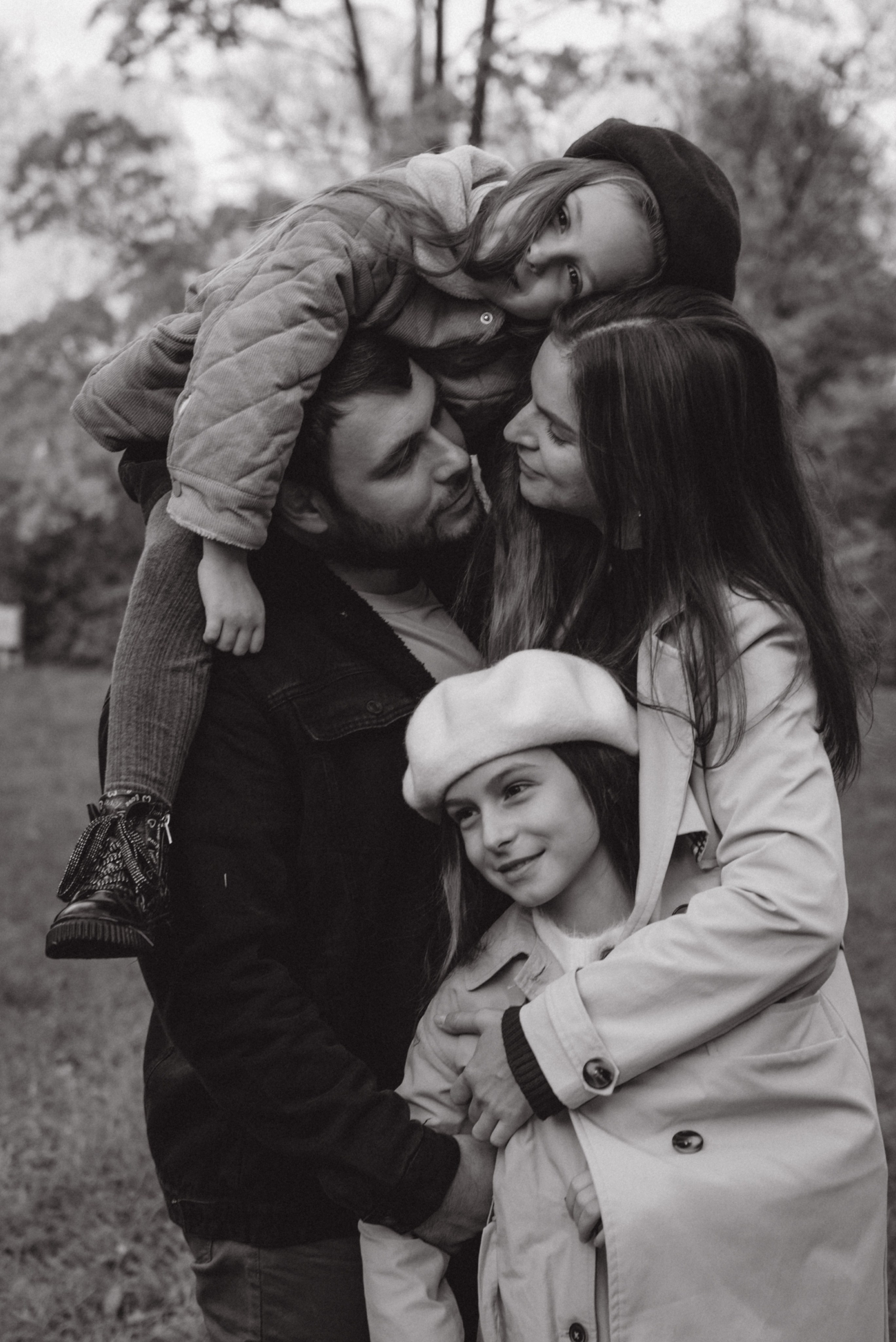 Надя, Женя, Николь и Даша. Дьяконова Валерия семейный и детский фотограф в Санкт-Петербурге