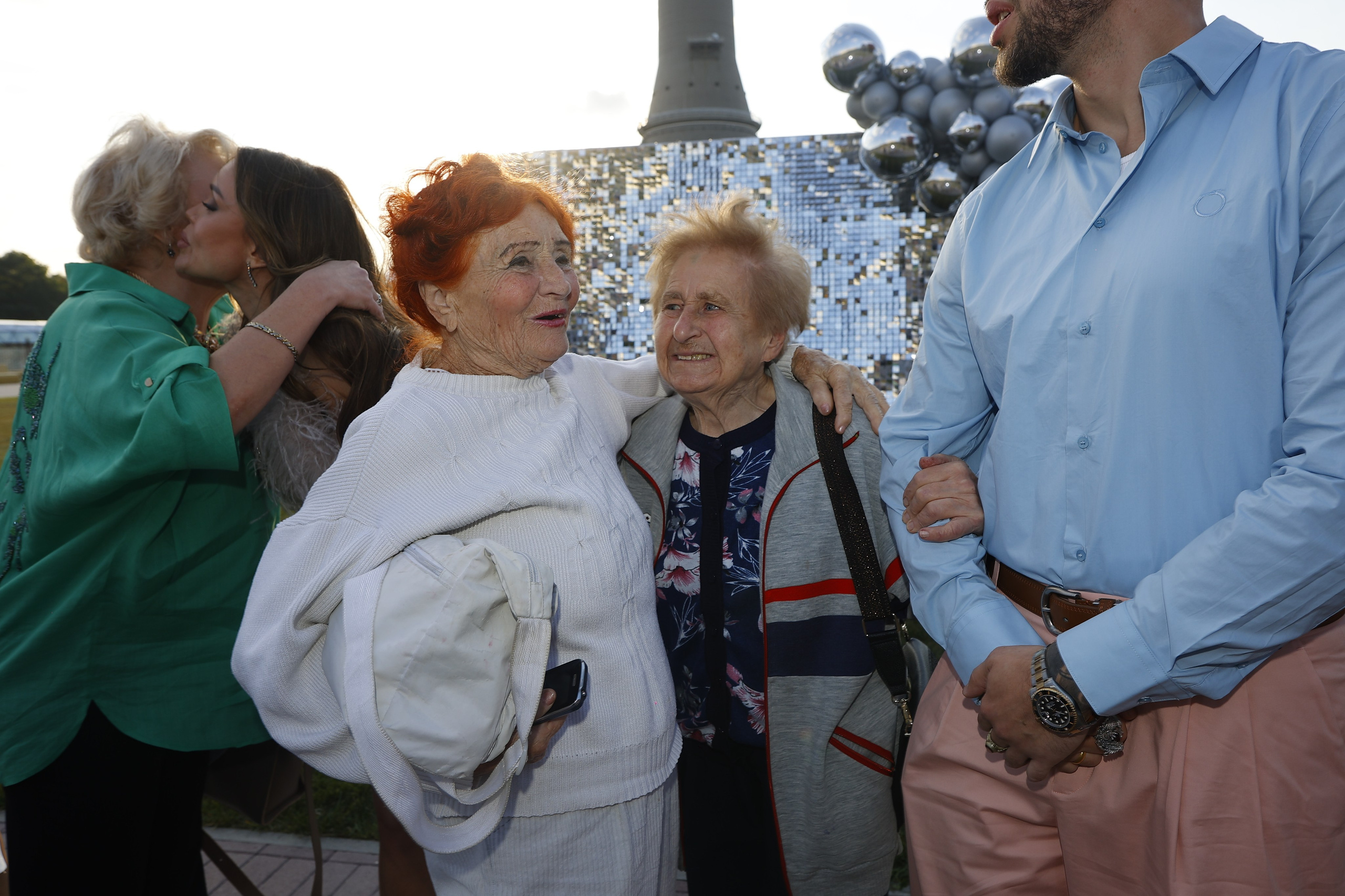 GENDER PARTY АССОЛЬ И ST. Nikolskayasecular