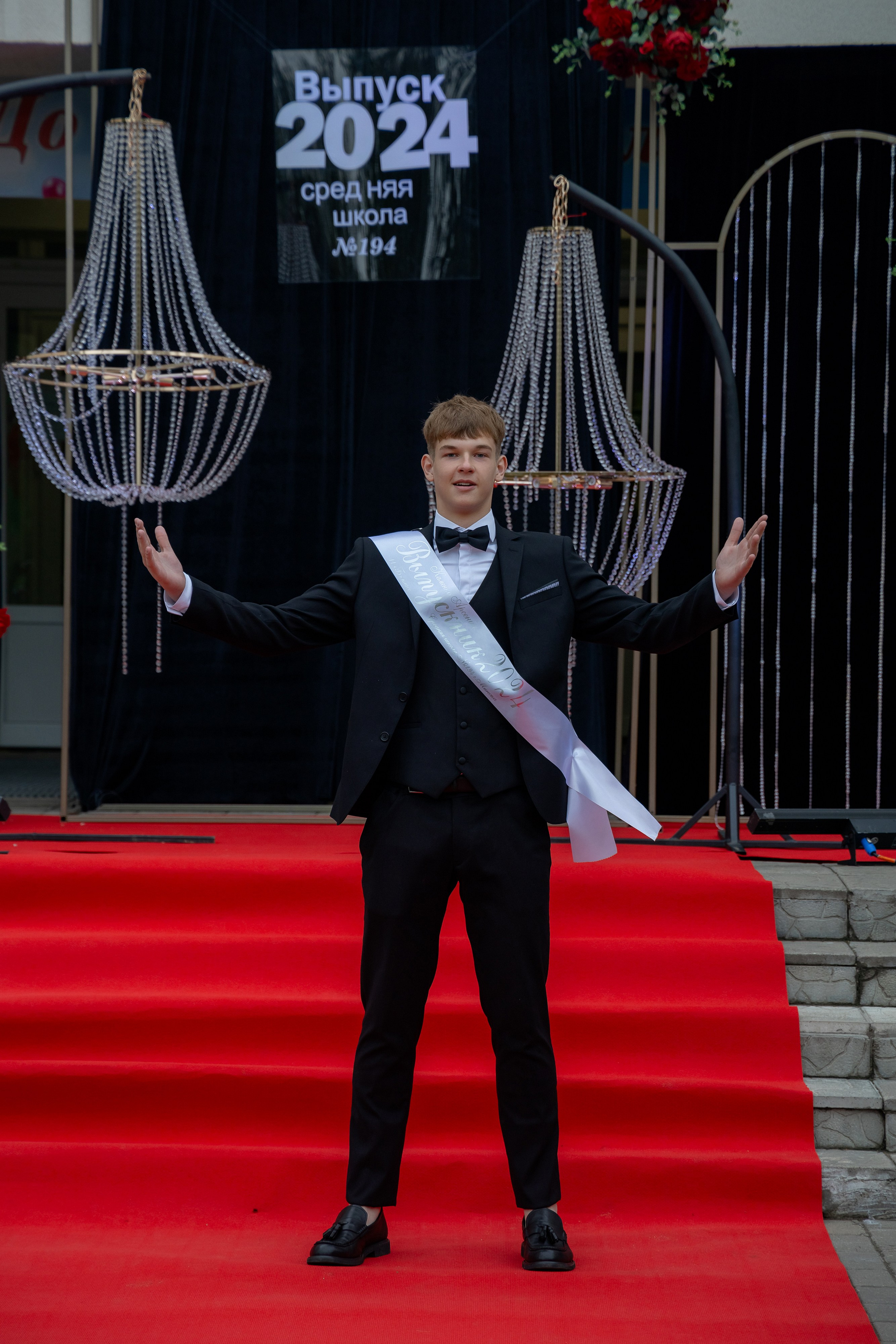 Школьный выпускной 2024 год в Соколе (Минск). Свадебный фотограф в Минске/Беларуси Сергей Спиридонов
