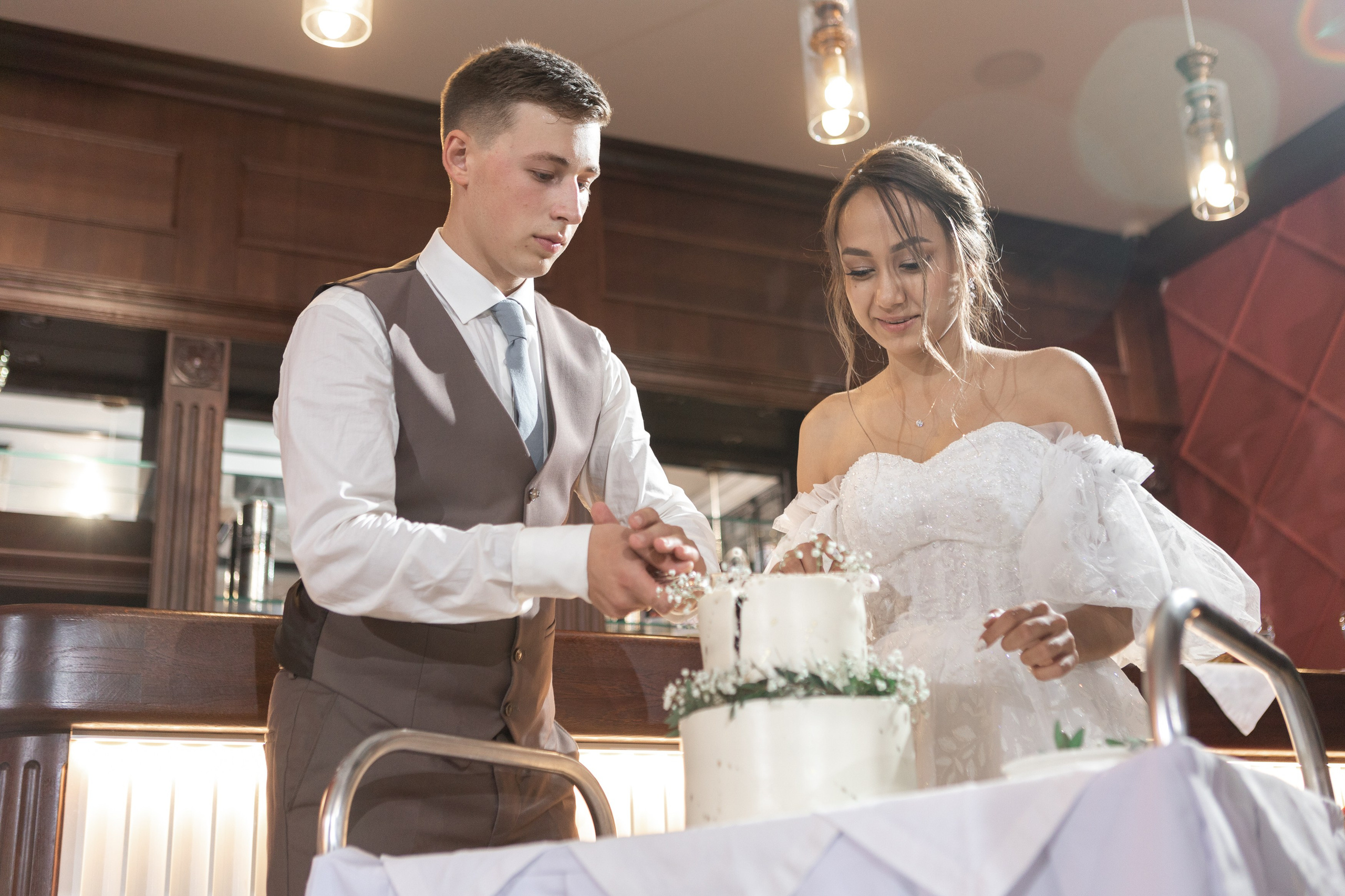 Свадебный фотограф Уфа — Руслан ГабдлисламовЖивые эмоции, красивые кадры, воспоминания на всю жизнь.Работаю по всей Республике Башкортоста. Свадебный фотограф Уфа Руслан Габдлисламов