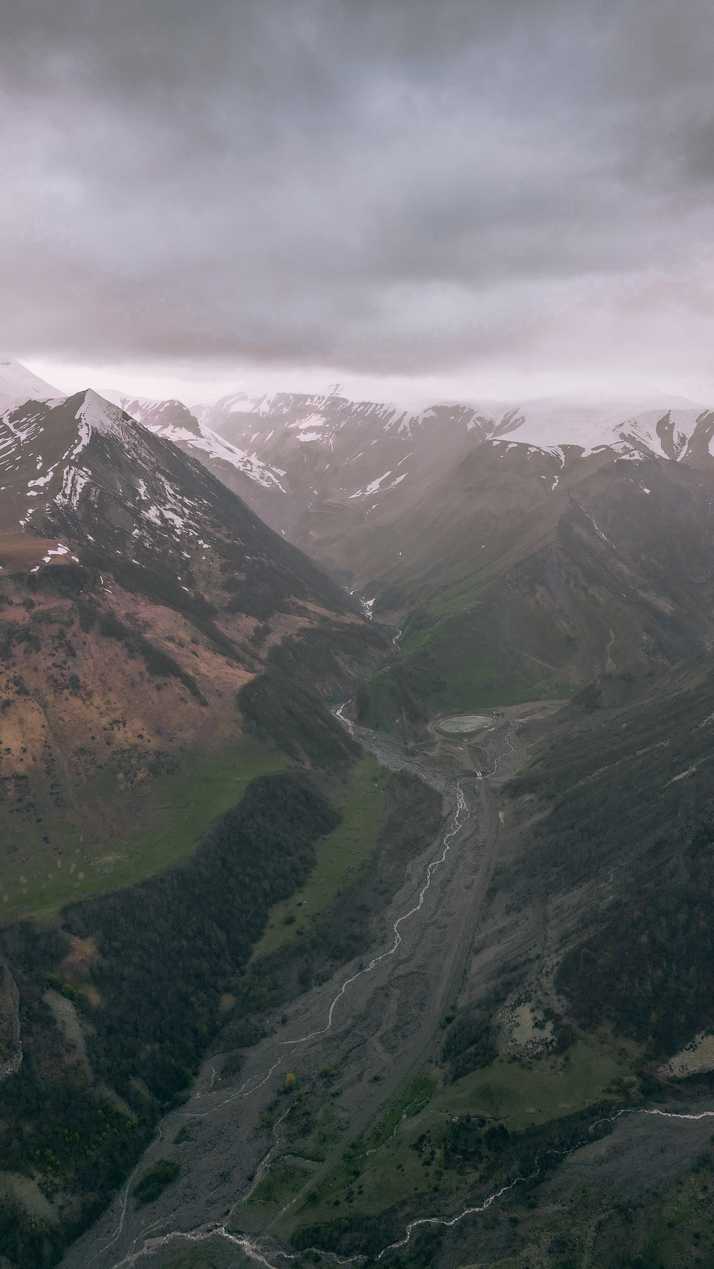 Грузия 2023. Человек с фотокамерой