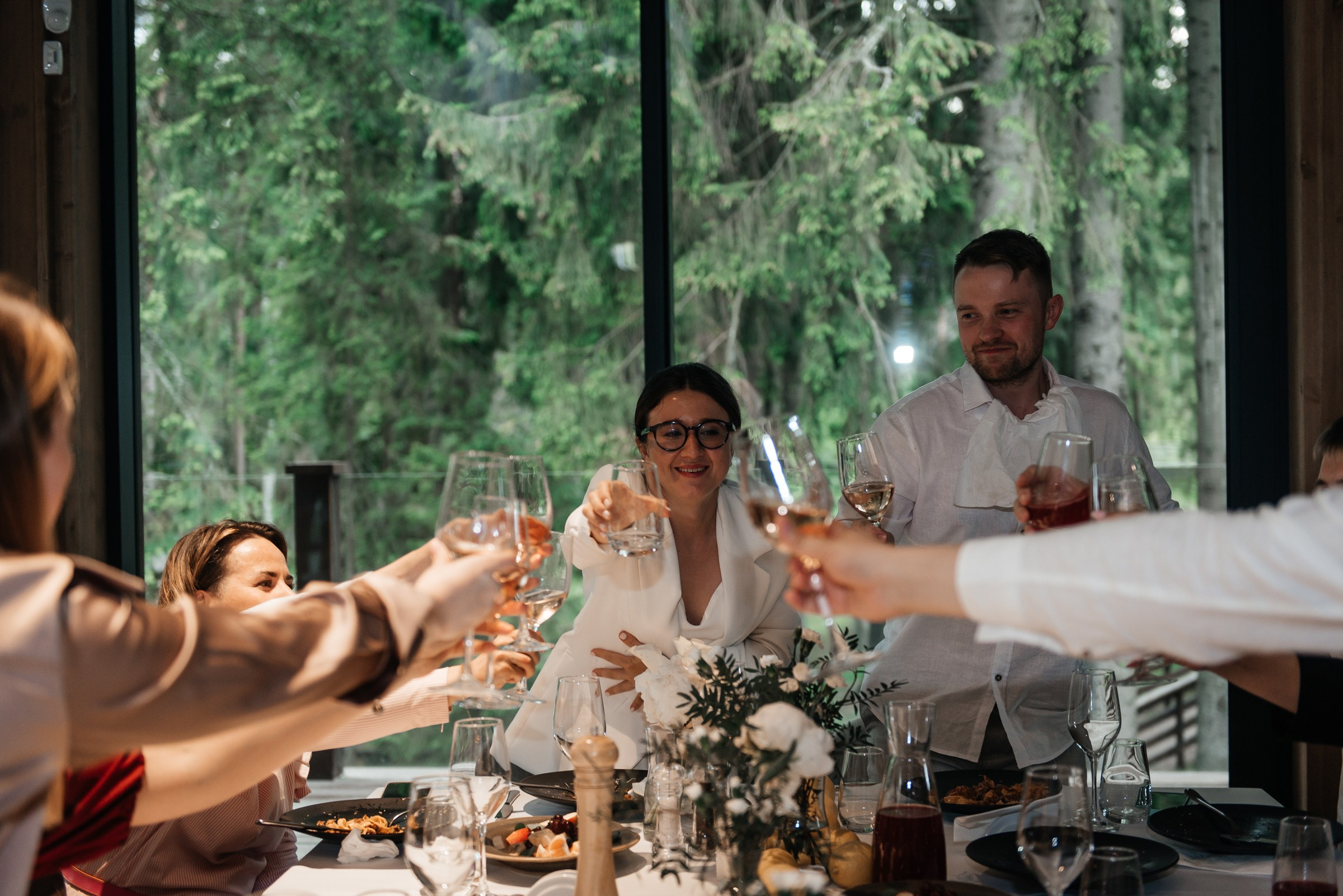 свадебный ужин в ресторане Чаща в Охта парке