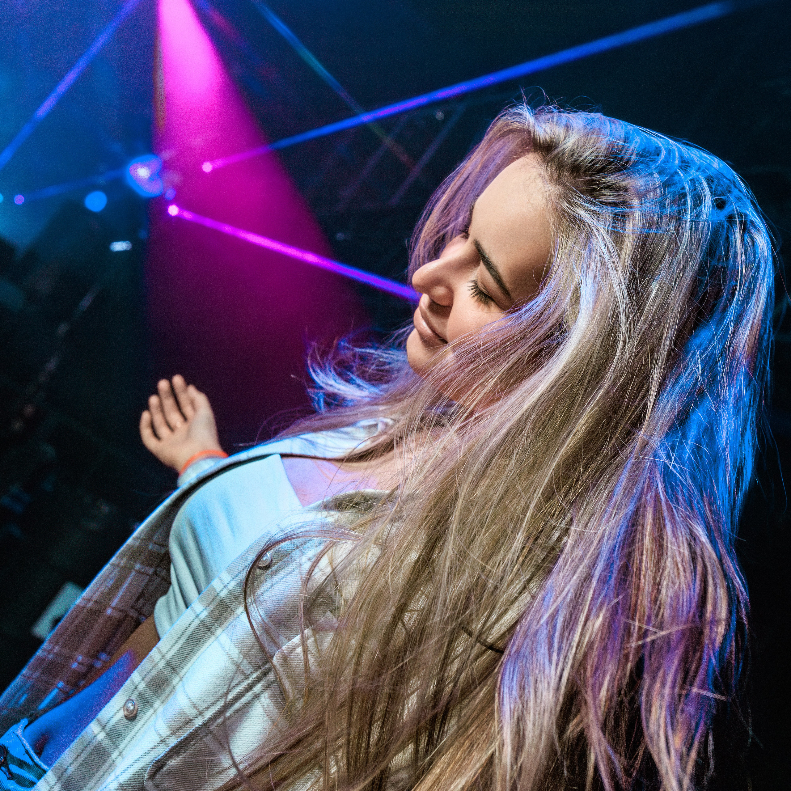 24.01.25 White party. Репортажный фотограф Екатеринбург | Яркий, качественный репортаж | Концерты, клубы, репортаж, праздники, корпоративы