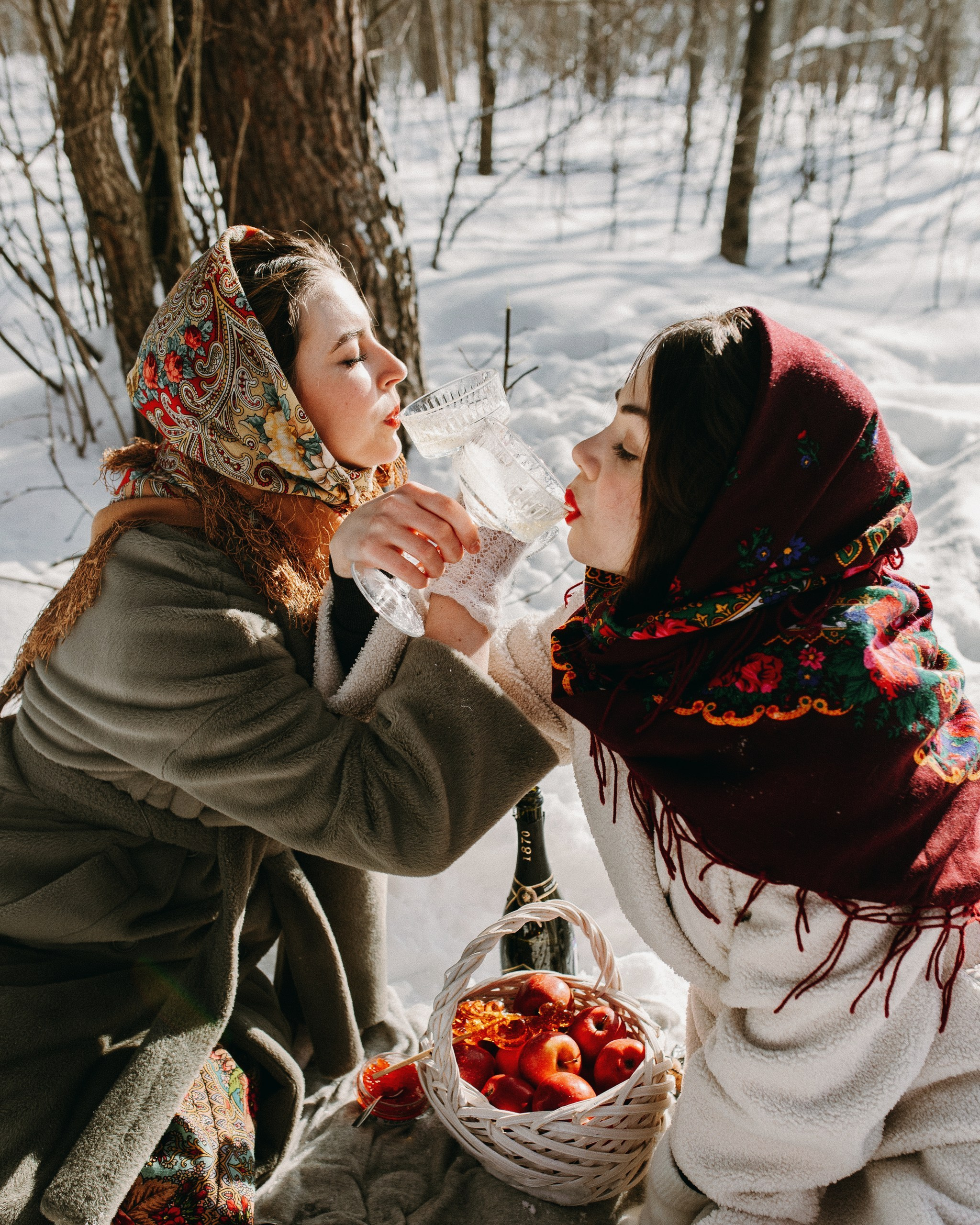 Сёстры. Масленица. Анастасия Турсунова арт-фотограф в Москве
