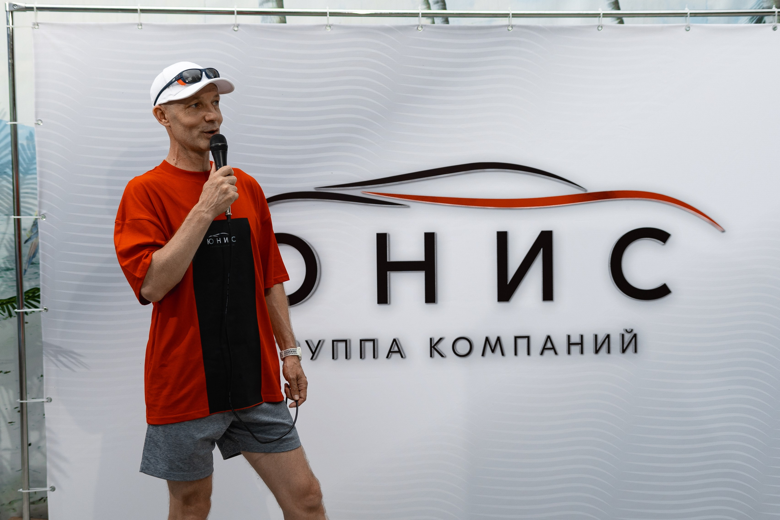 Профессиональный фотограф на выездные мероприятия и тимбилдинги Андрей Алексеев