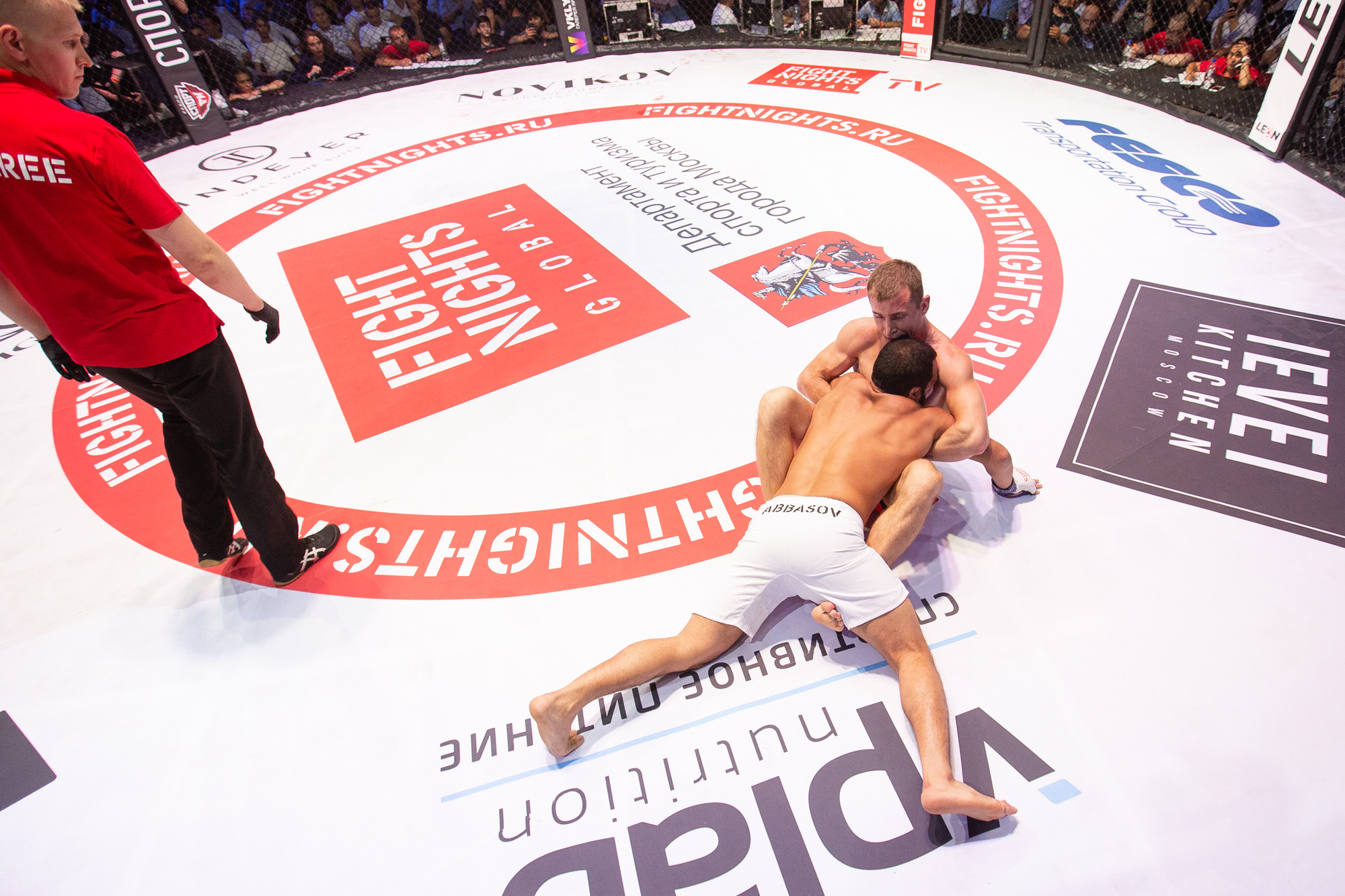 Fight Nights Global. Фотограф Арсений Гуров