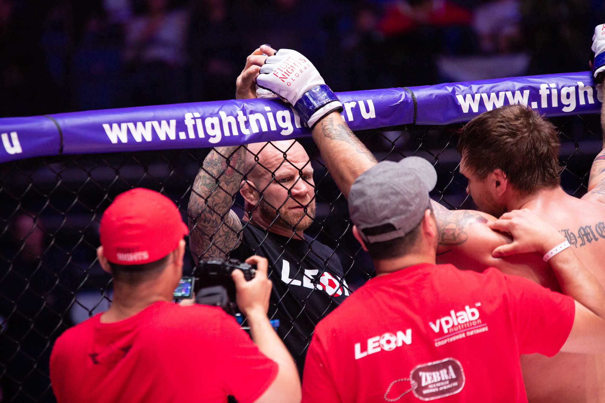 Fight Nights Global. Фотограф Арсений Гуров