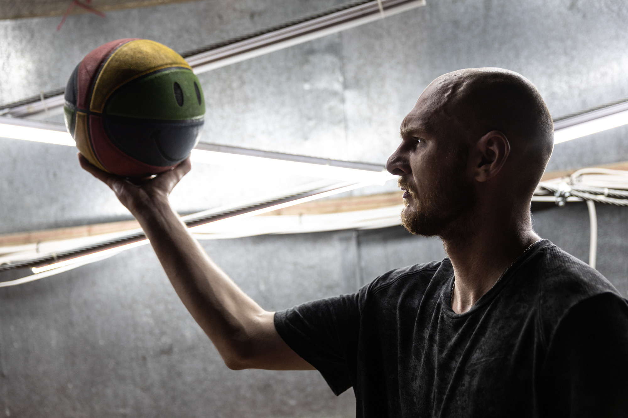 PUMA noir basketball. Фотограф Арсений Гуров