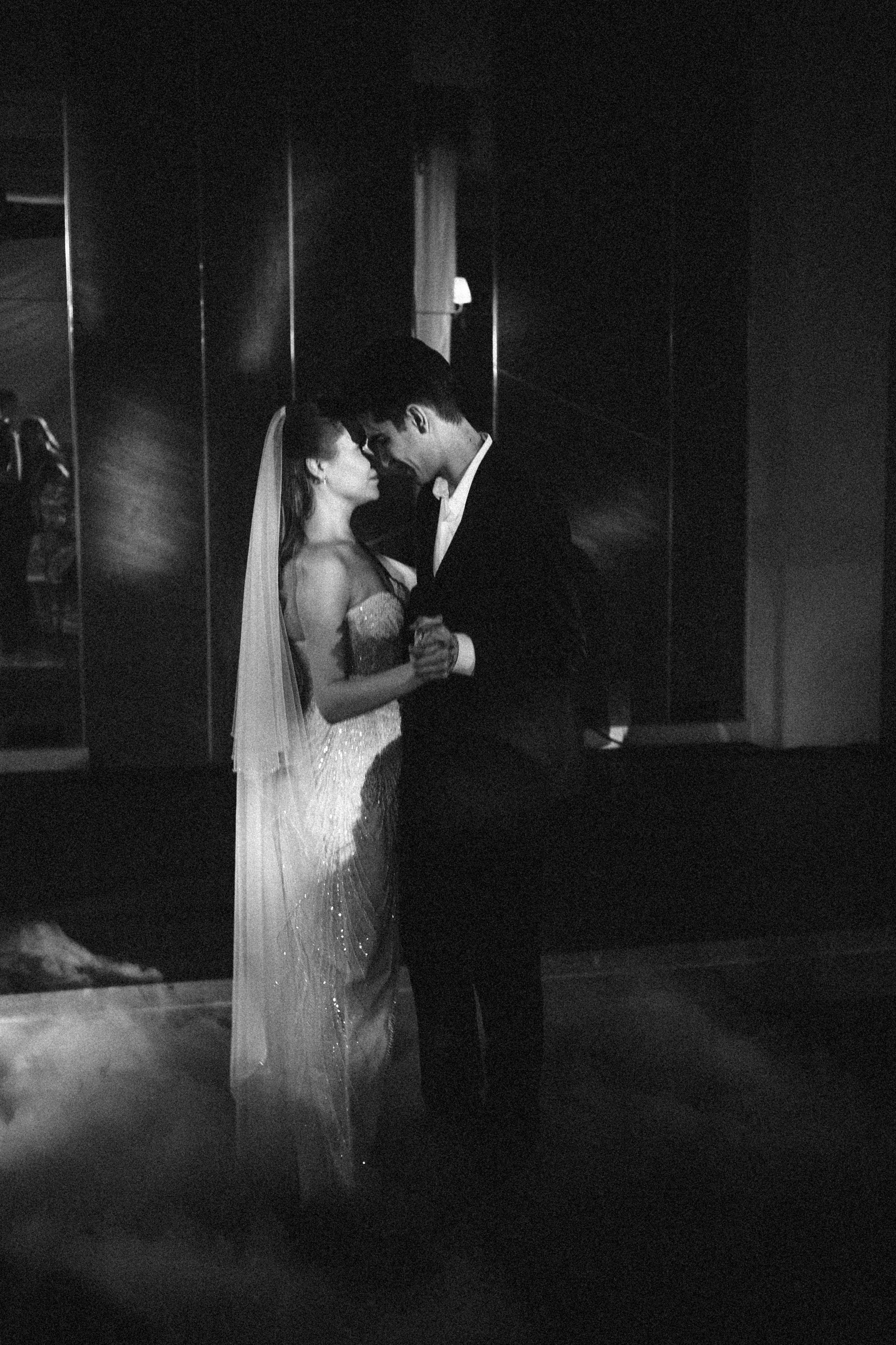 СВАДЕБНАЯ СЬЕМКА В ОТЕЛЕ В СИБИРИ. Профессиональный фотограф, Санкт-Петербург — Виктория Богомолова