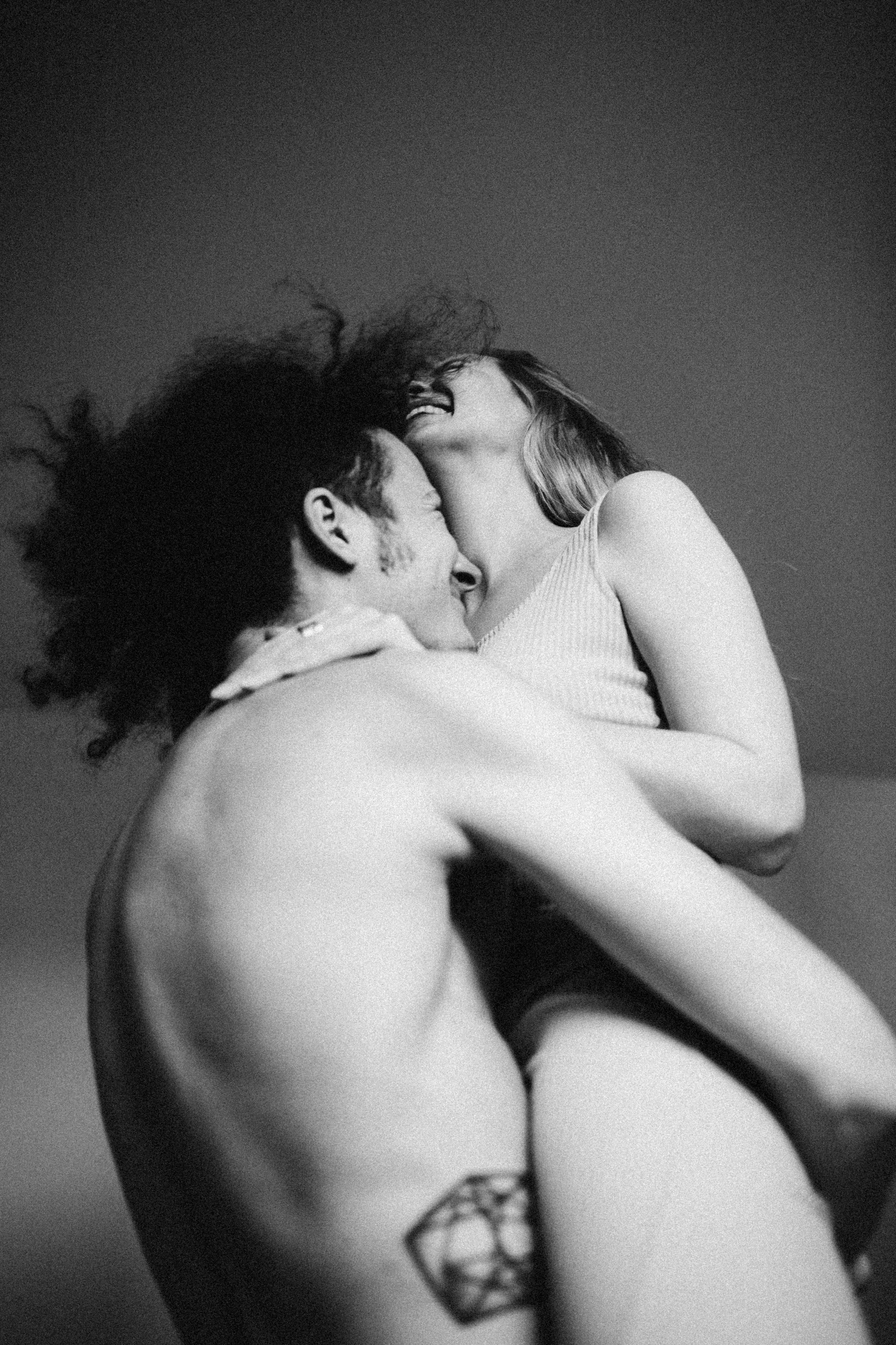 Парная ню фотосессия. Портреты и фотографические истории Анастасии Марченко