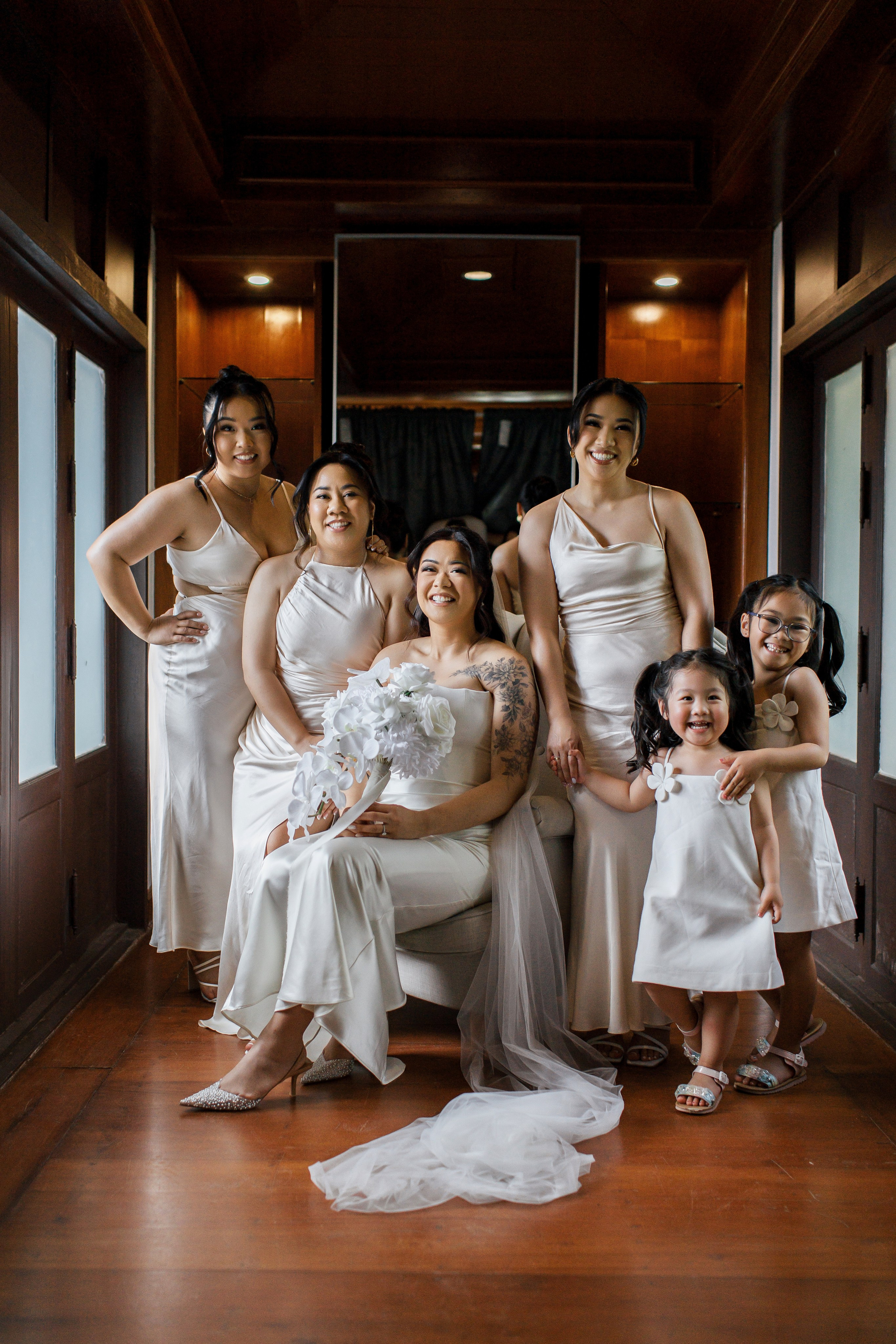 Wedding in Phuket at the Thavorn Hotel. Photographer in Phuket. Photographer Thailand