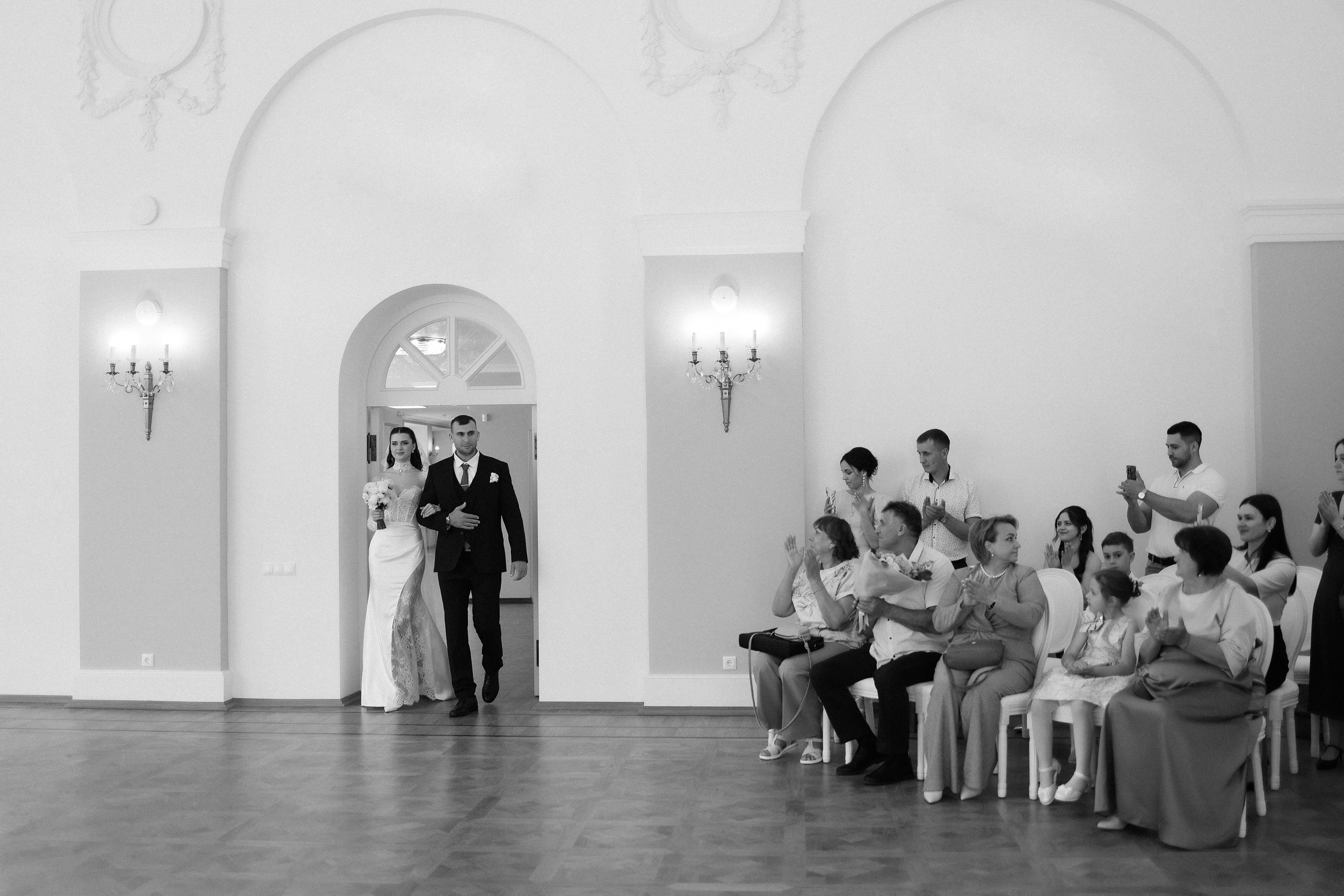 И. + А. Усадьба Воронцово, Radisson Blu Olympiyskiy, банкет в ресторане Mansard Restaurant And Hall. Свадебный и семейный фотограф в Москве Света Снимает