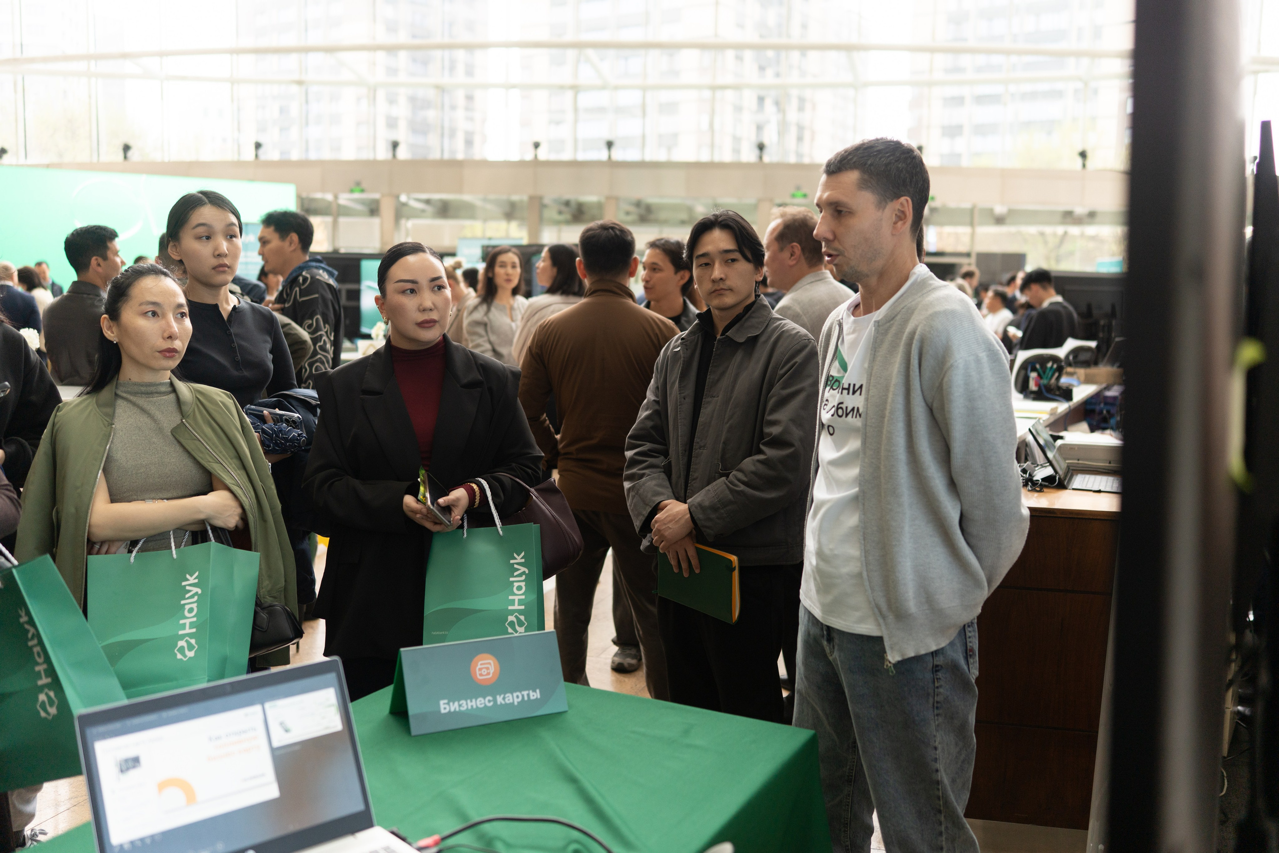 HALYK BANK — DEMO DAY. Профессиональная съемка в Алматы