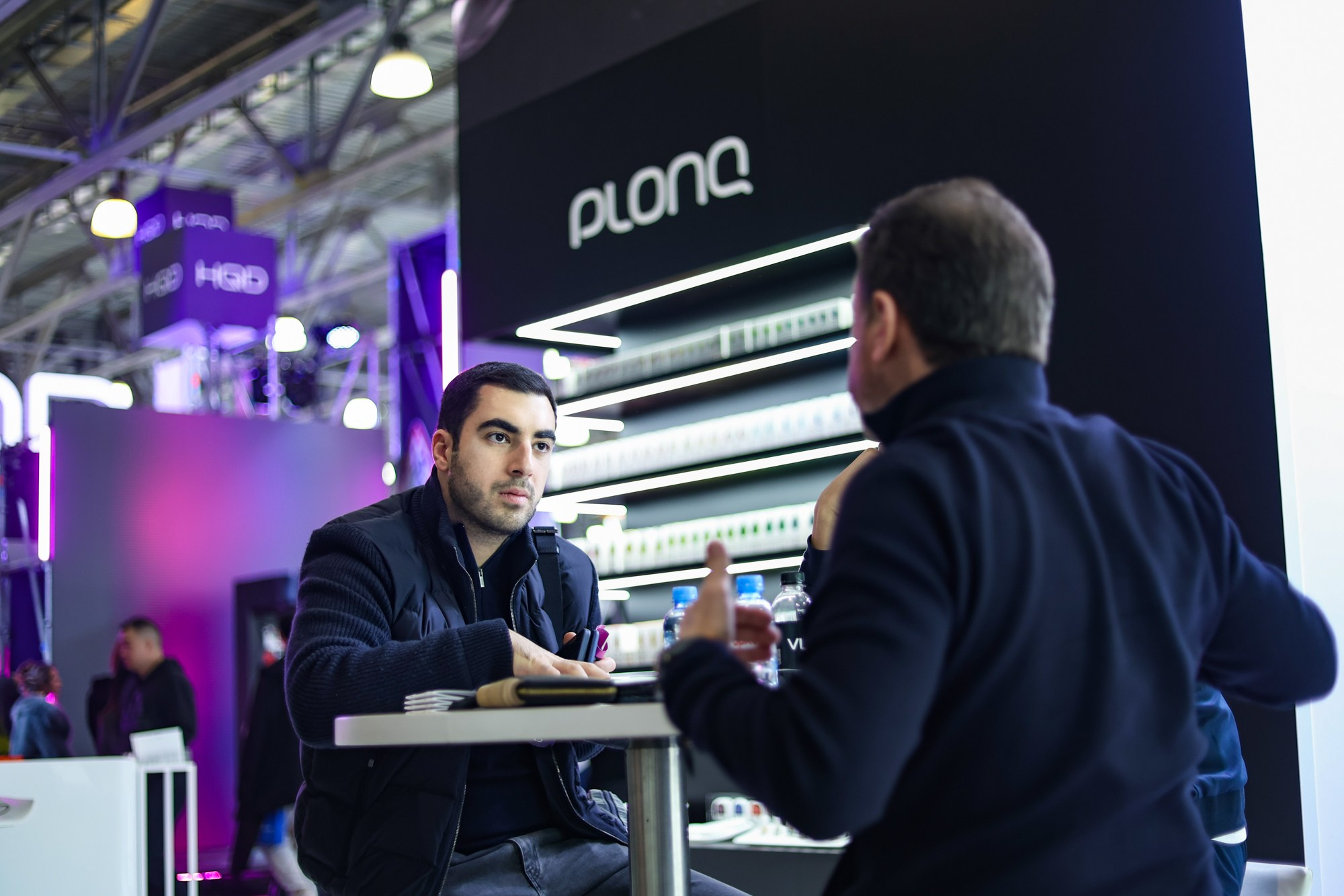 Стенд PLONQ на Vape Club Show. Фотограф Дарья Попова