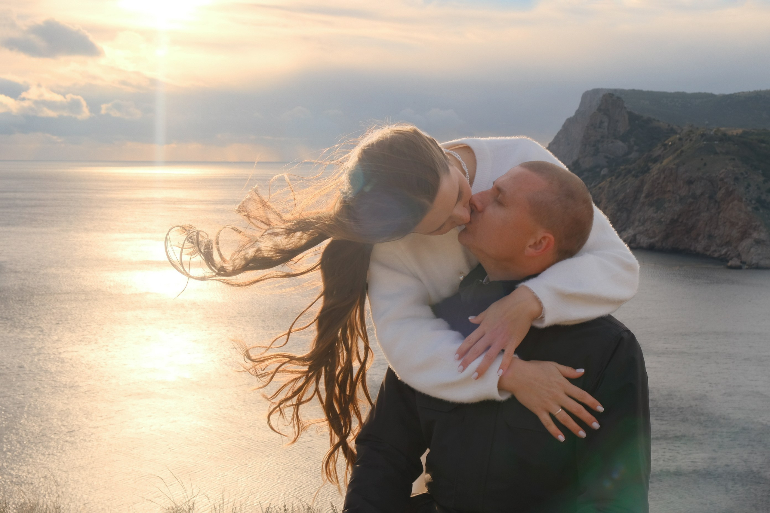 Отзывы о фотографе. Лучший фотограф города. Топ 100. Топ 10. Лучший фотограф. Профессионал. реальные фото со свадьбы, примеры работ фотограф. Профессиональная фотосъемка в Крыму. Натуральные эмоции и живые кадры. Забронируйте дату прямо сейчас!