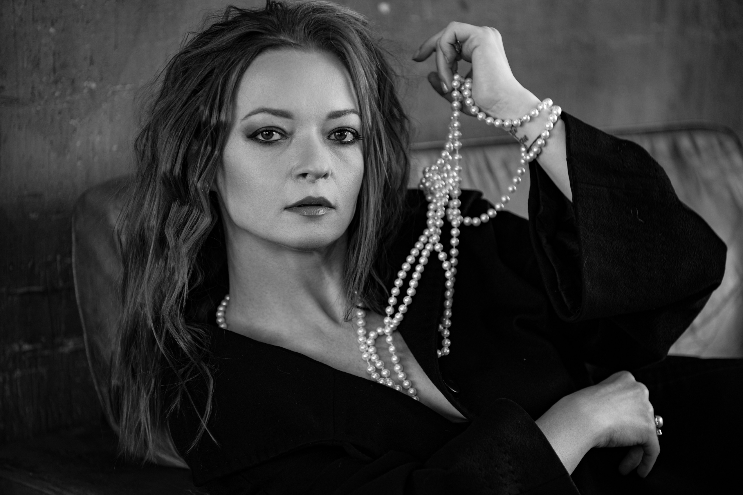 Фотодни «В ЧЁРНОМ» в рамках проекта «В ГЛЯНЕЦ!». Портретный фотограф в Москве Артем Венглинский