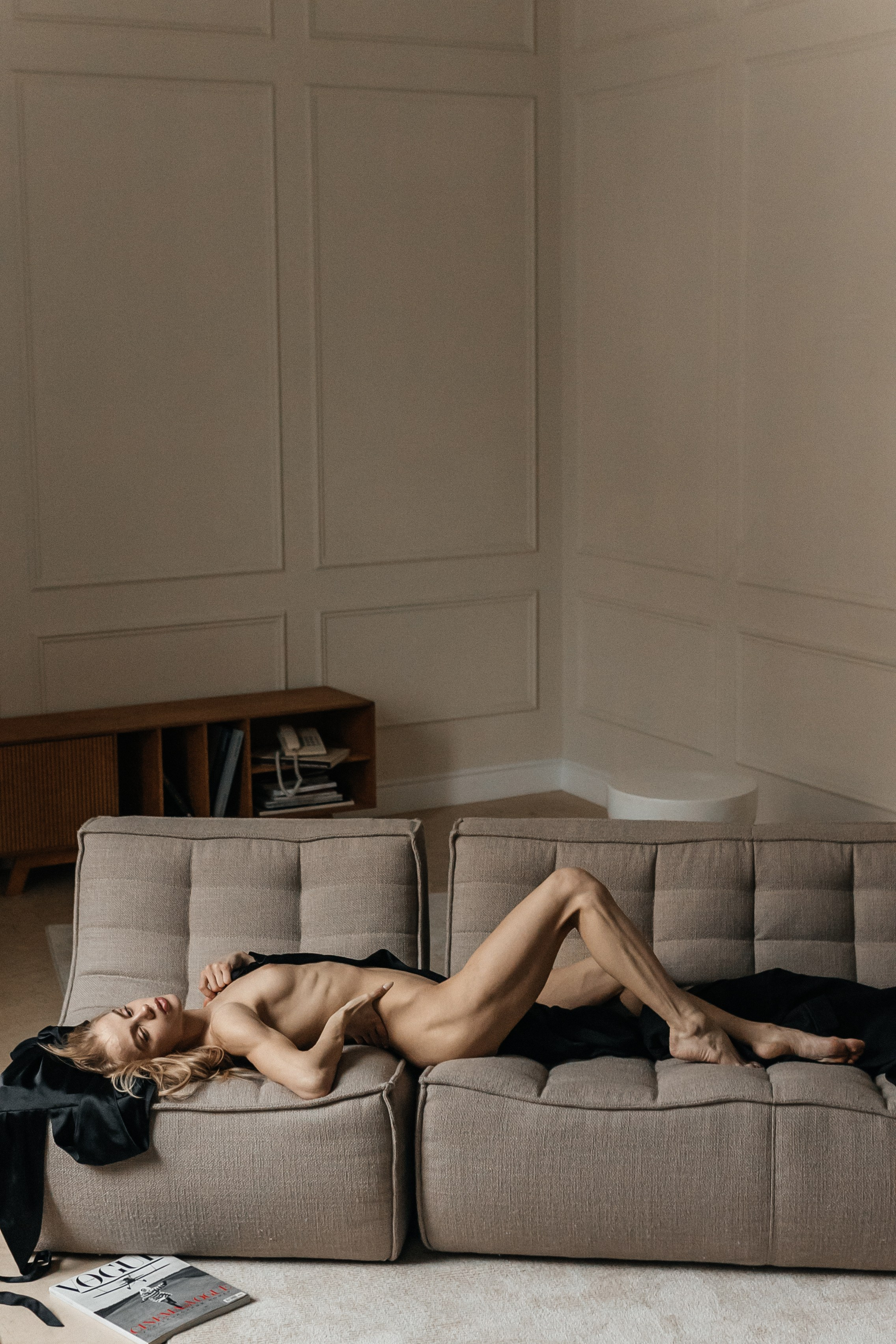 Арина, студийная съёмка (18+). Фотограф Наталия Федосова, г. Москва. TG и Instagram @nataliya_raw