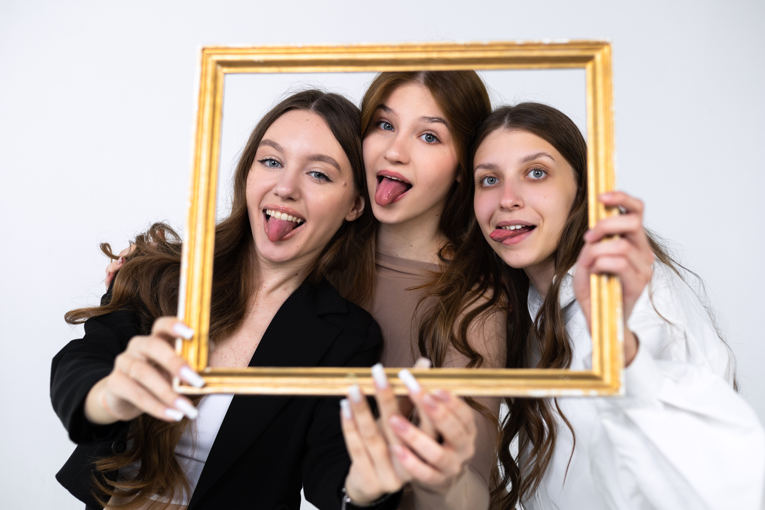 Фотосессия на выпускной альбом 11 класс Саратов. Выпускные альбомы Саратов Энгельс фотограф Титова Ирина