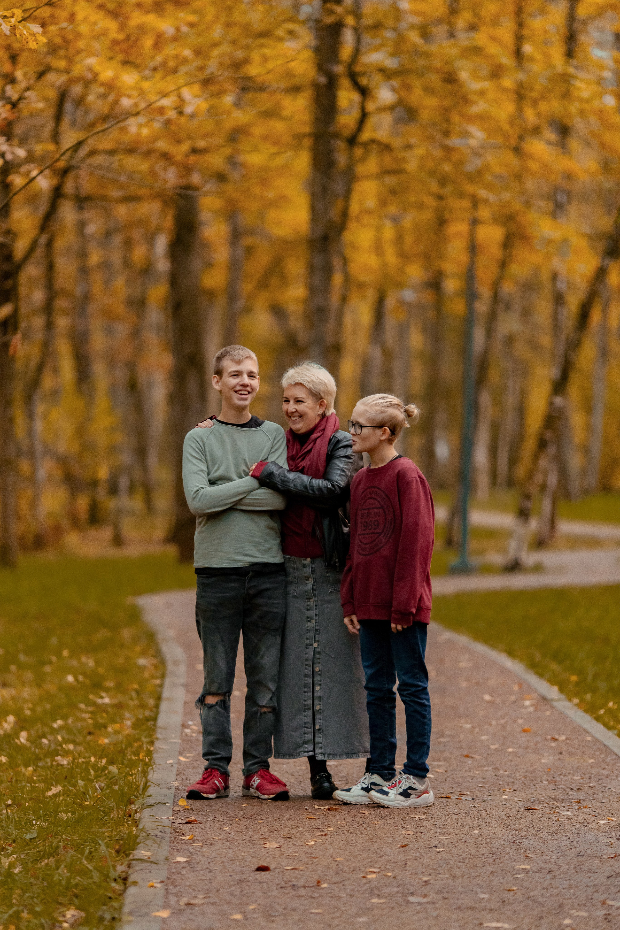 Классная фотосессия для мамы с сыновьями. Фото и видео Москва, Московский. Свадебный фотограф, видеограф, фотосессии, видеосъемка
