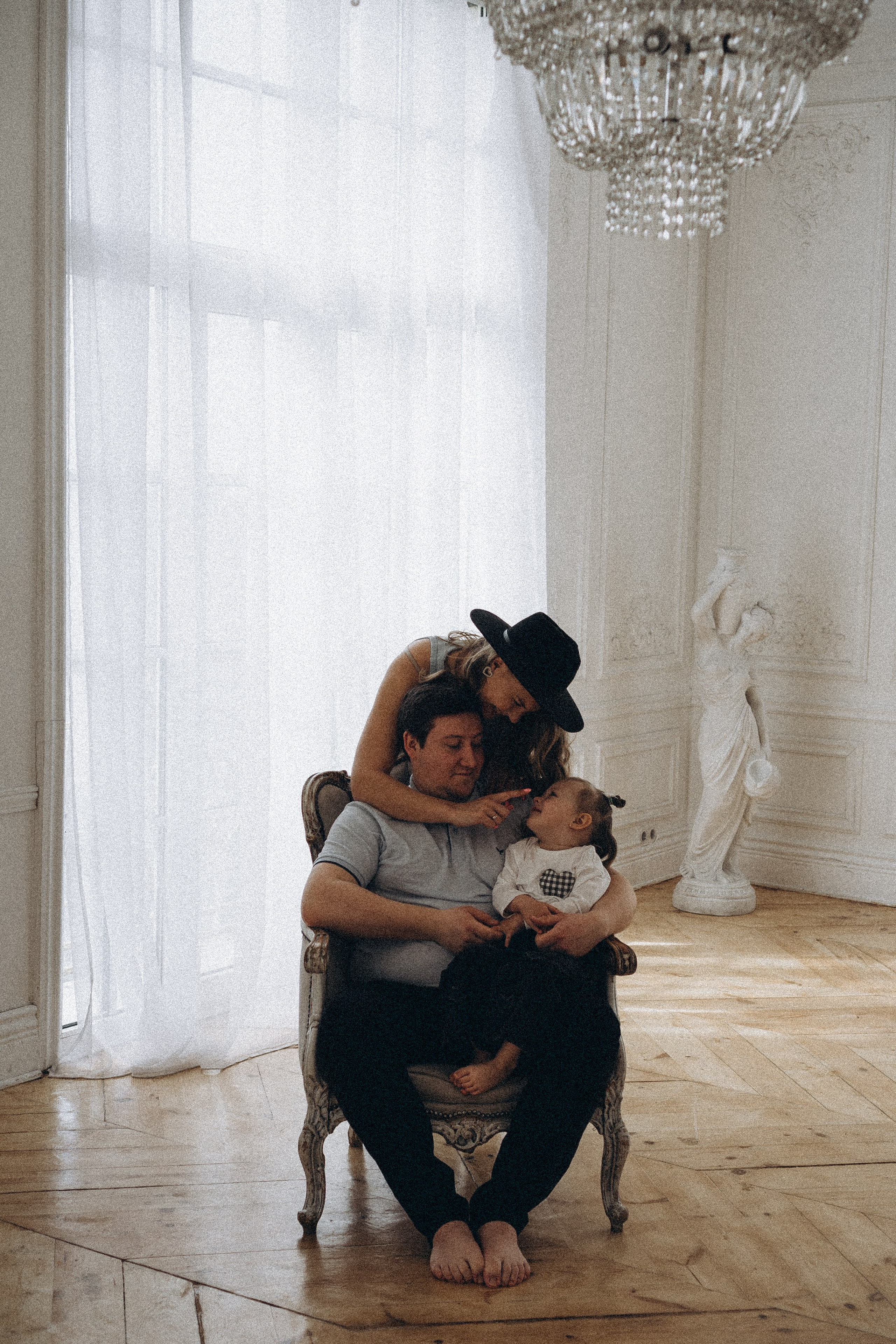 Семейная история в студии. Профессиональный фотограф, Санкт-Петербург — Виктория Богомолова