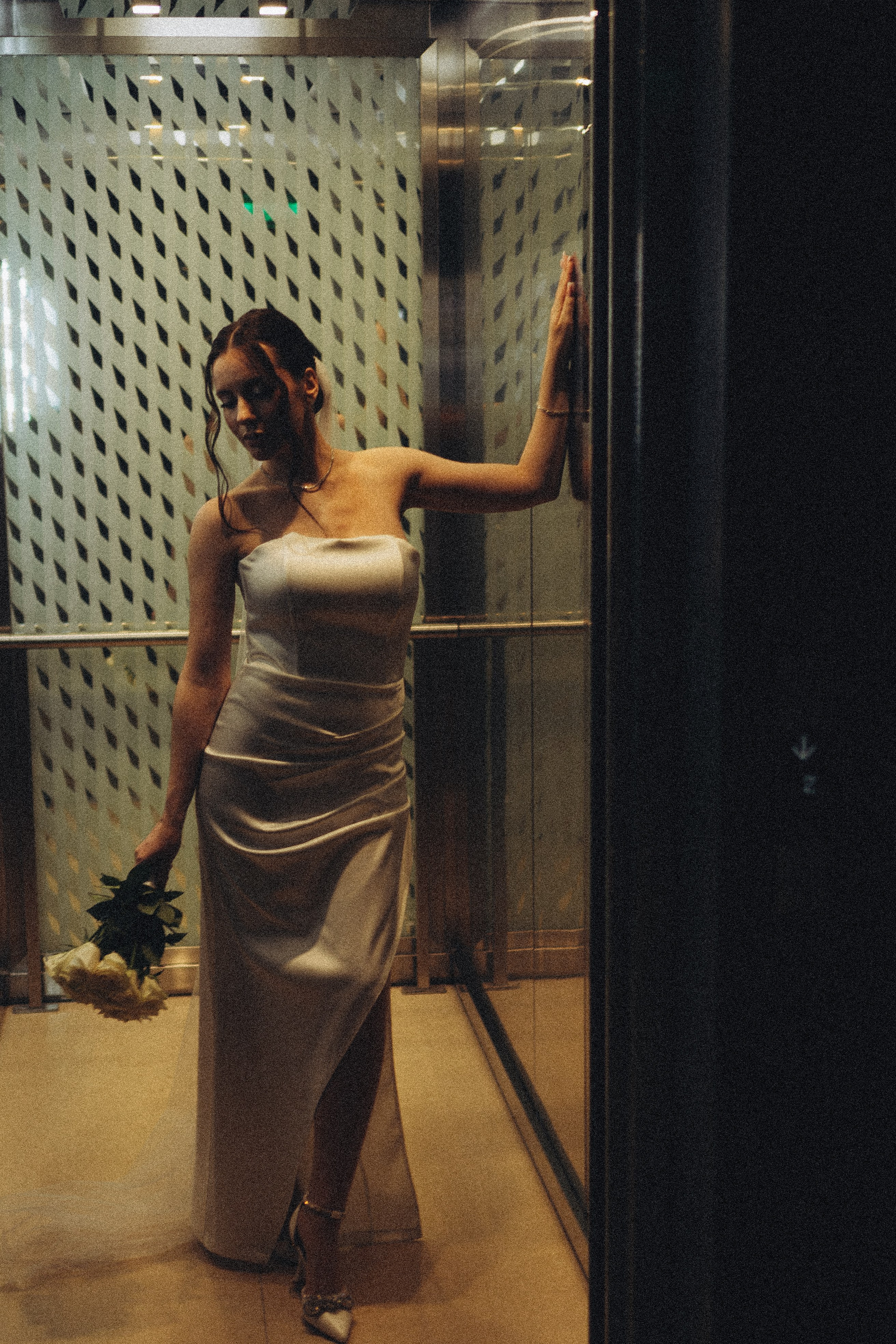 СВАДЕБНАЯ СЬЕМКА СБОРОВ ЖЕНИХА И НЕВЕСТЫ В ОТЕЛЕ И ТАКЖЕ ФОТОСЕССИИЯ В ОТЕЛЕЕ МЕГАПОЛИС БРЯНСК. Профессиональный фотограф, Санкт-Петербург — Виктория Богомолова