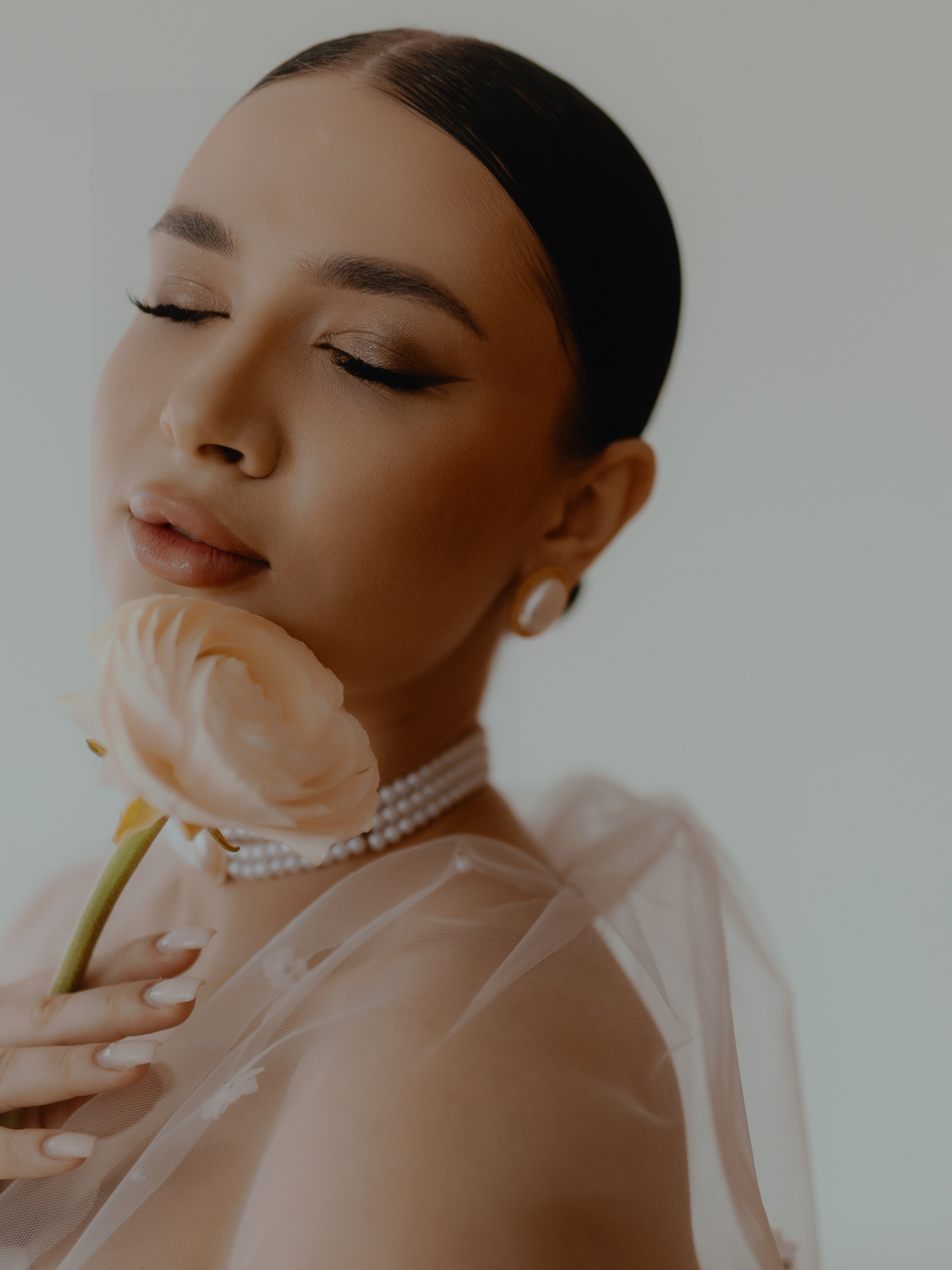 Мария в ArtModa (вариант утра невесты). Свадебные фотографы в Гомеле и Минске Сергей и Анастасия Фещенок