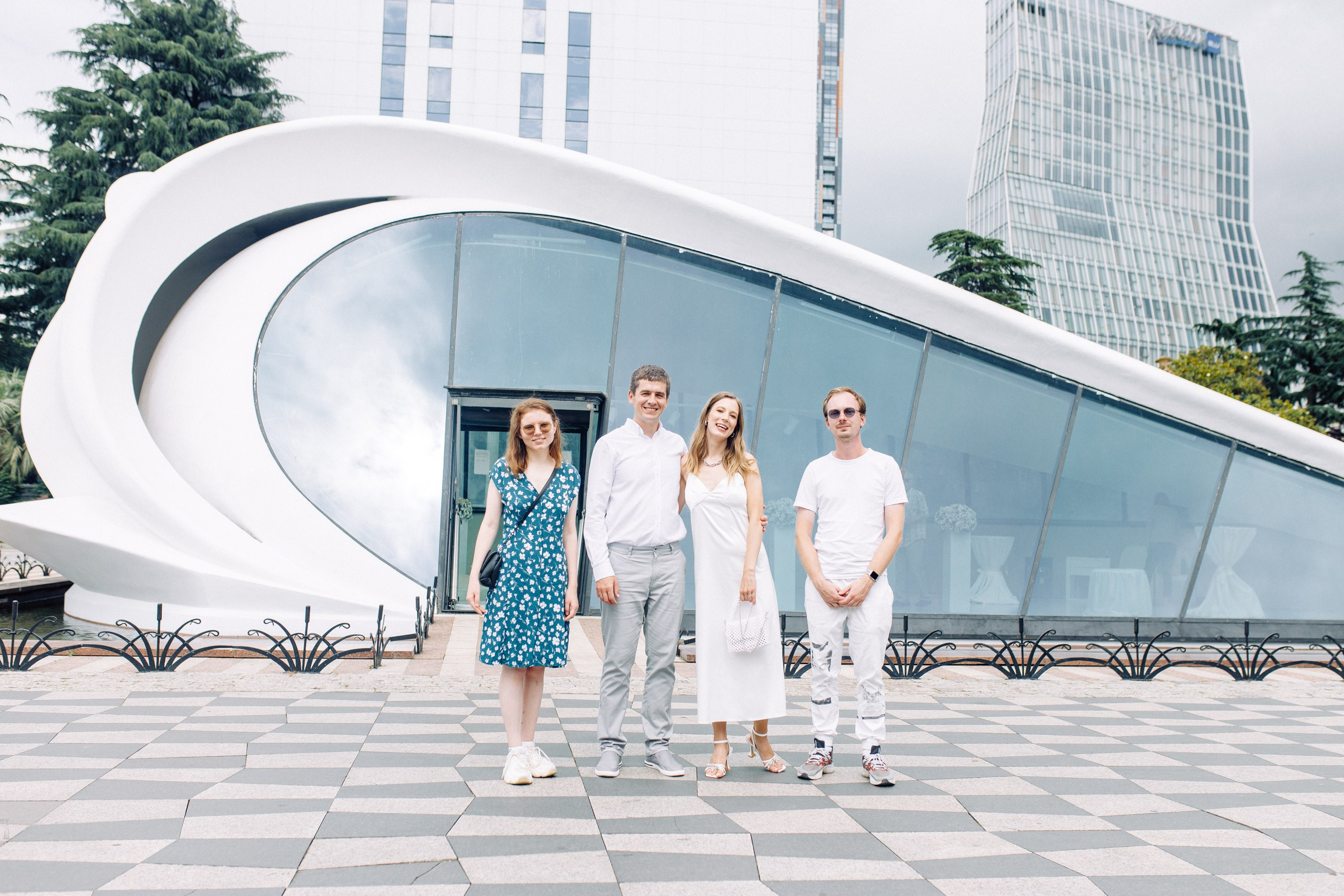 Михаил и Виктория