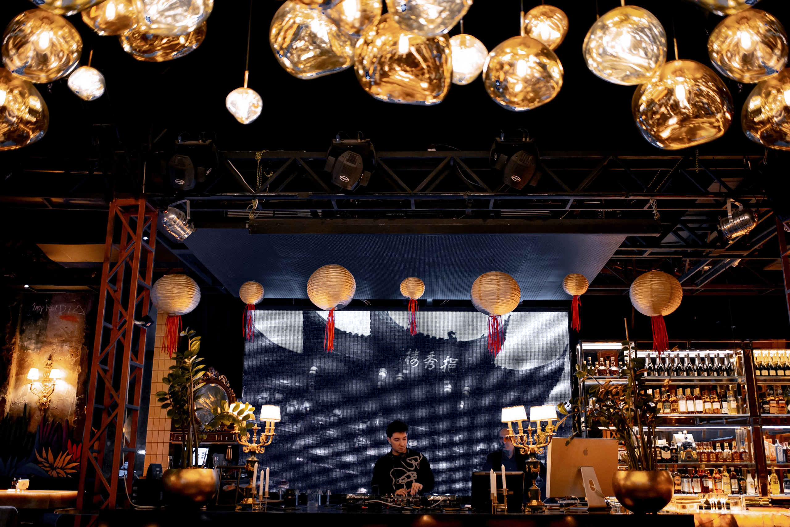 Коктейльный гастроужин Russian Panazia в Studio64. Главная