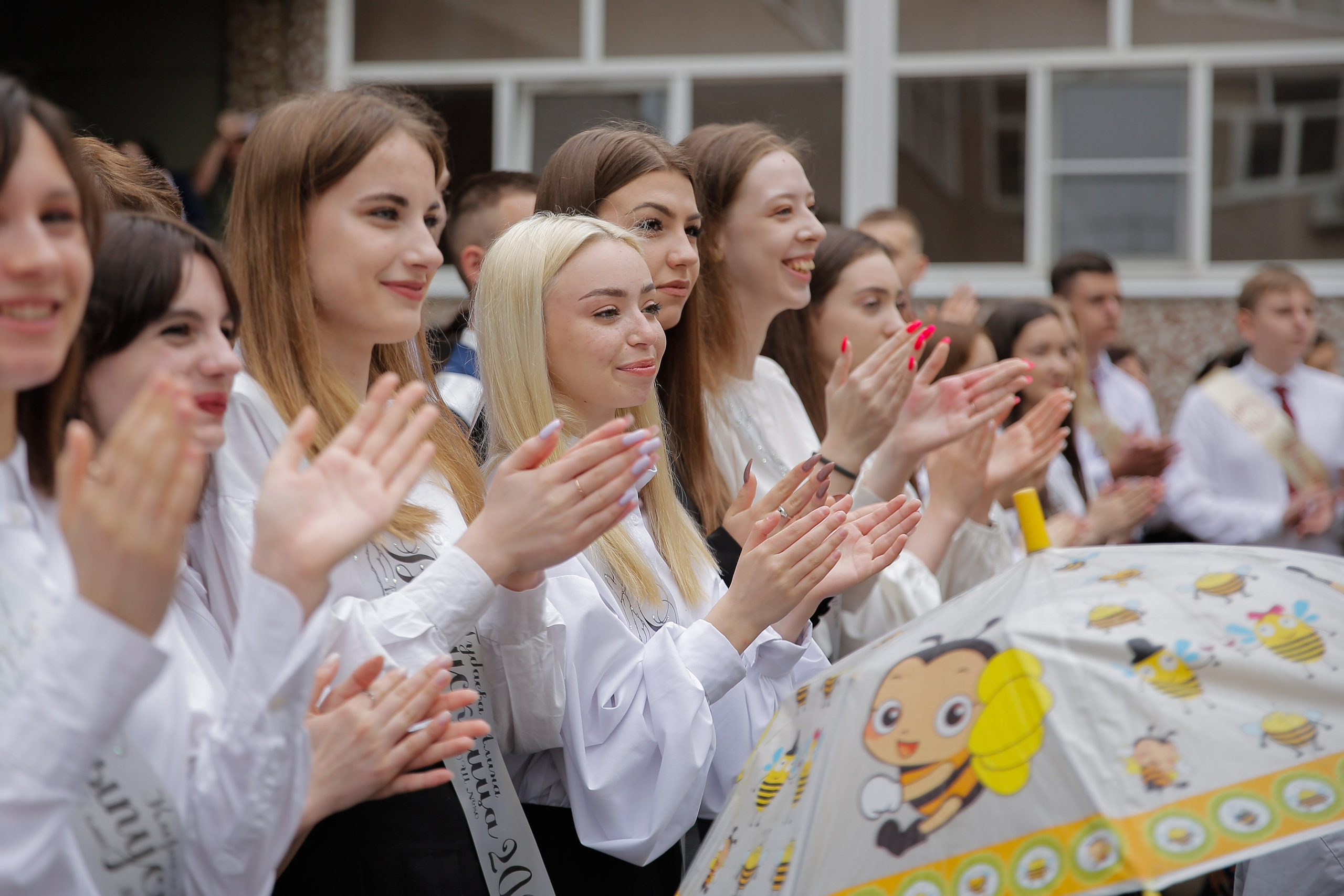 Последний звонок 11 класс. Классные выпускные альбомы Классфото Краснодар