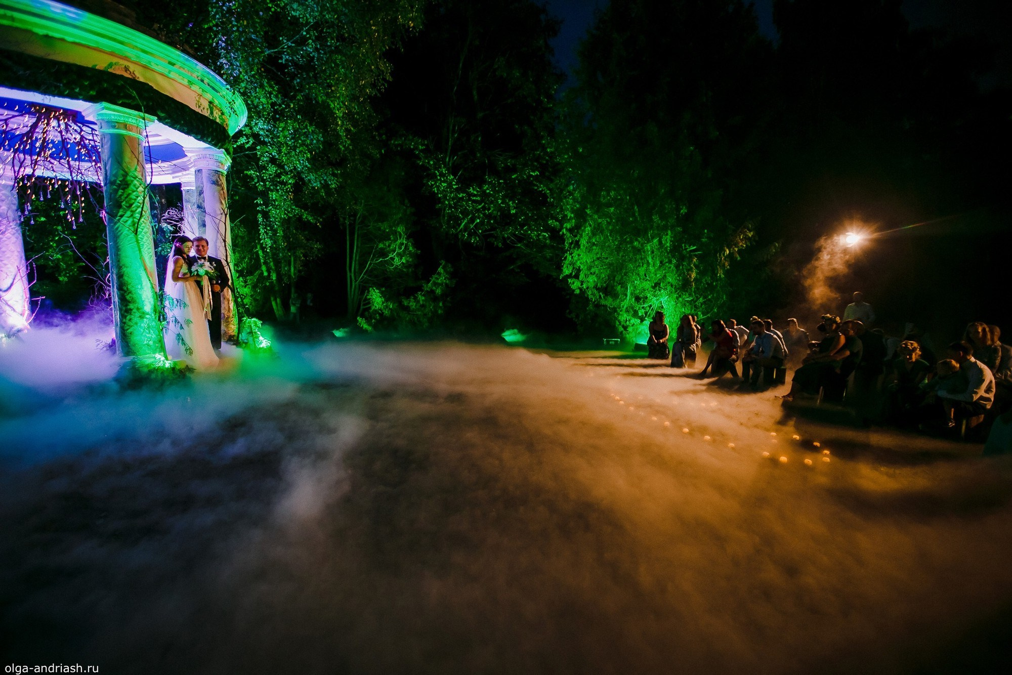 Вечерняя выездная регистрация. Семейный, портретный и свадебный фотограф в Санкт-Петербурге и Москве