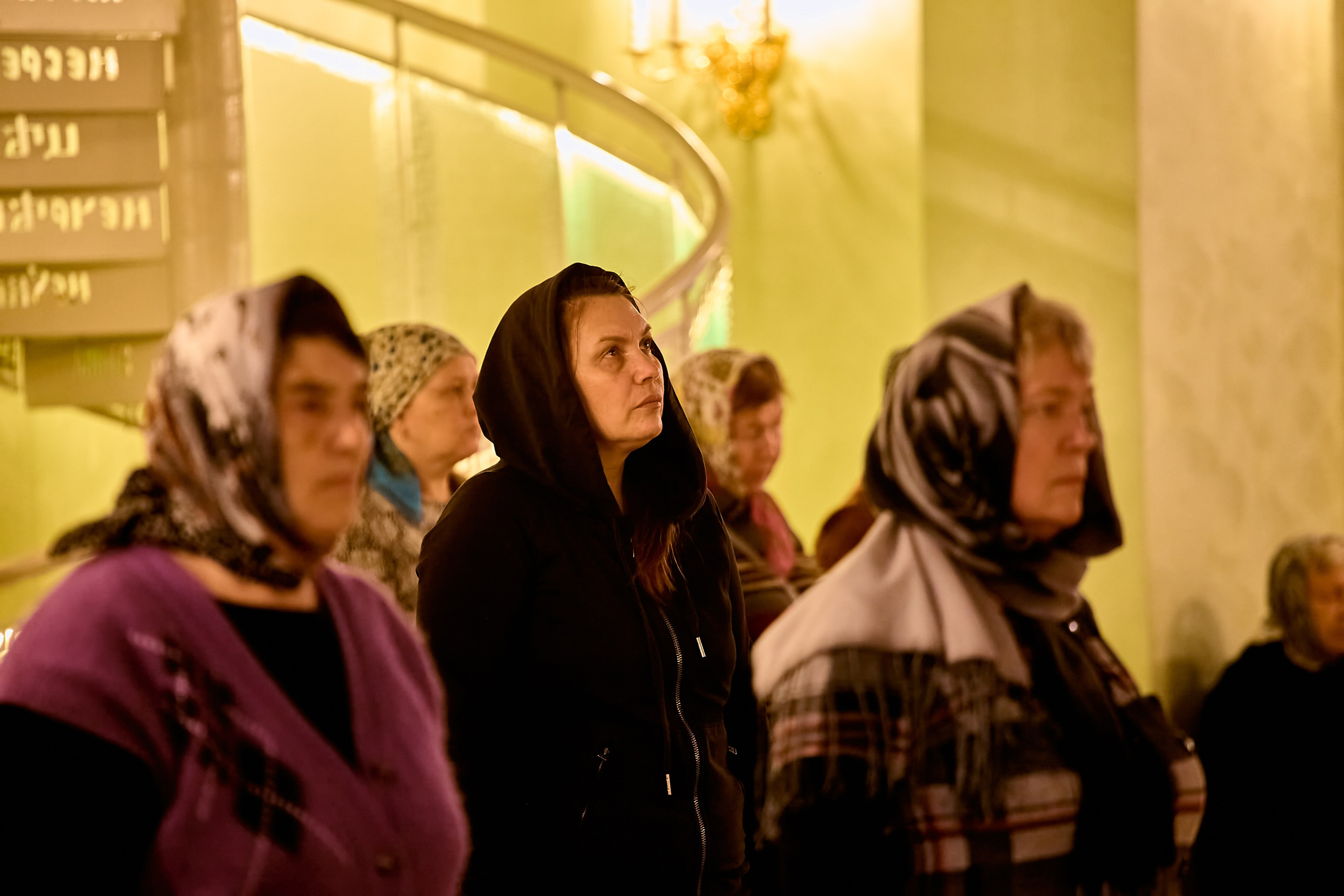 Фотографии Взрослый портрет в храме