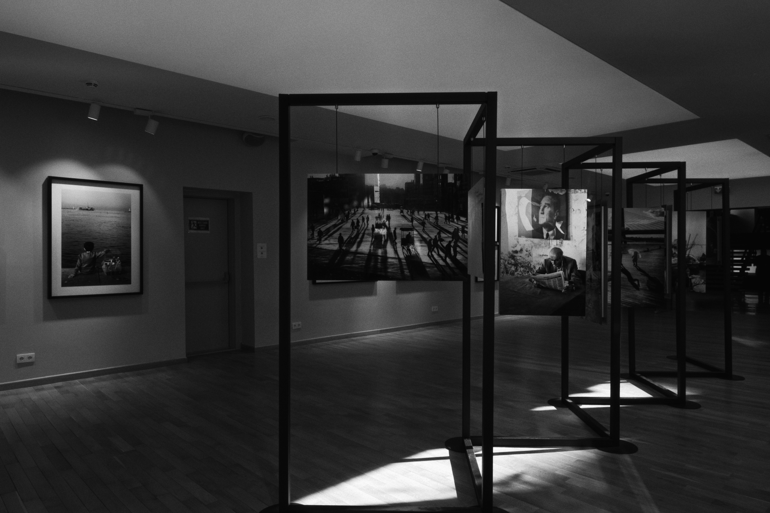 Beyoğlu x Karakoy, Istanbul / Türkey AW26. Фотограф Юрин Евгений