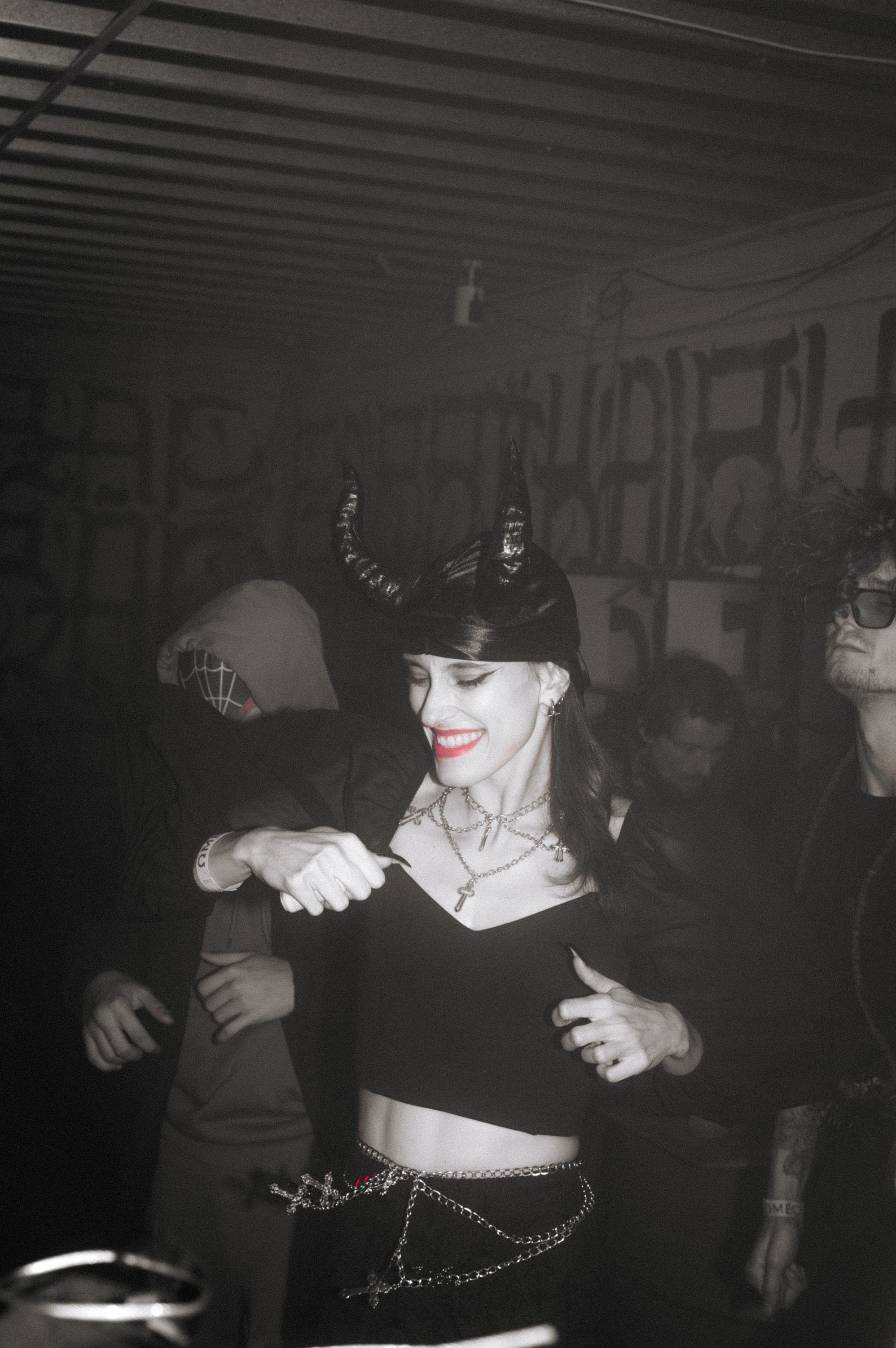 Rawerly. Хеллуинская ночь. Сайт фотографа Данилы Пащенко