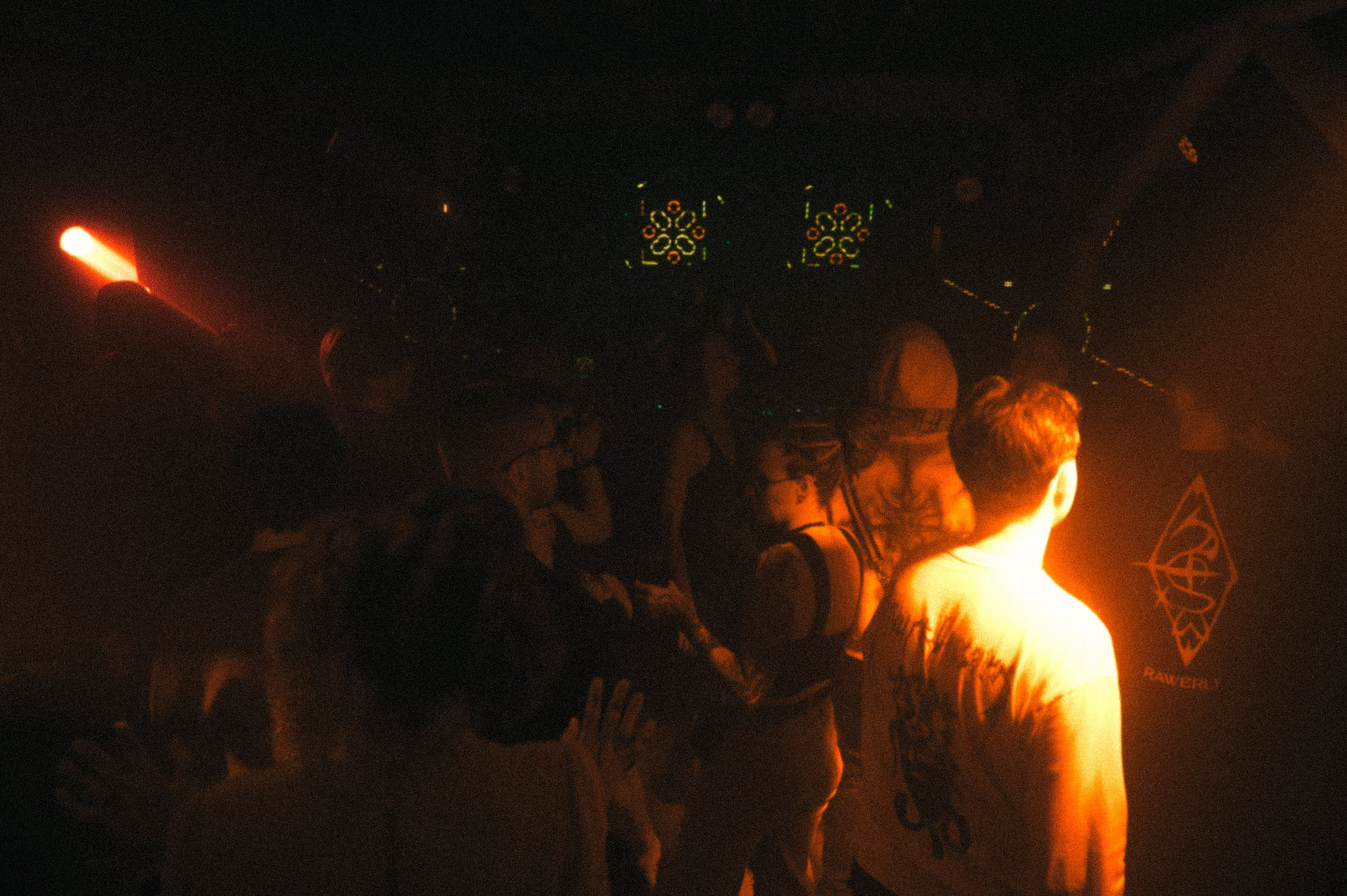 Rawerly. Хеллуинская ночь. Сайт фотографа Данилы Пащенко