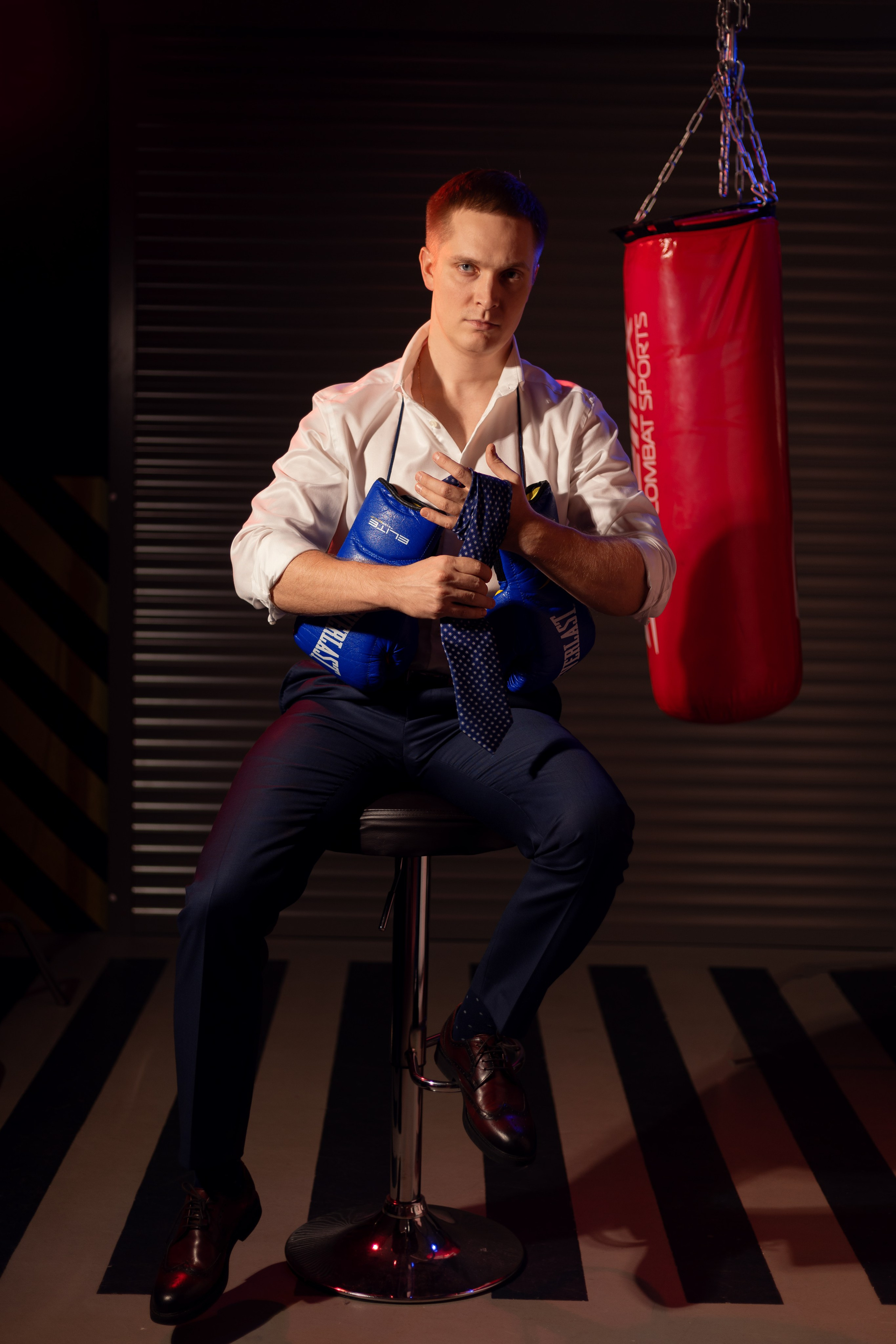 Фотосессия юриста: 4 образа за 2 часа в студии. Кейс. Контент фотограф Казань Татьяна Горина