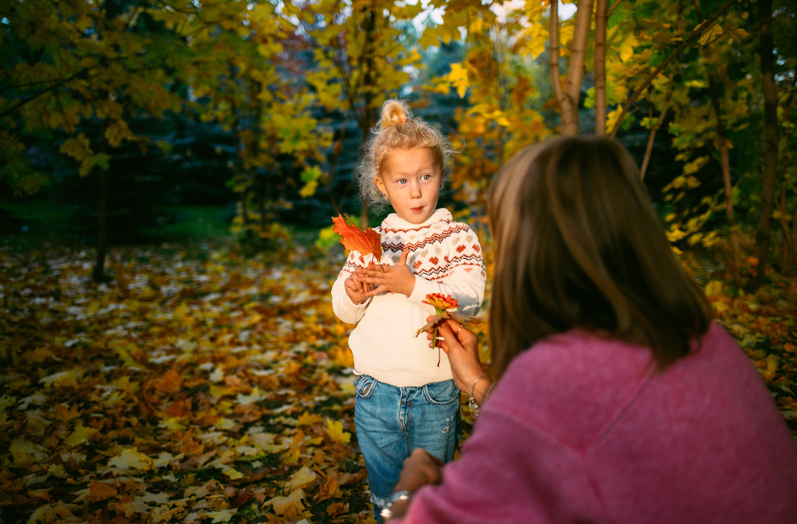 Юля, Анюта, Есения