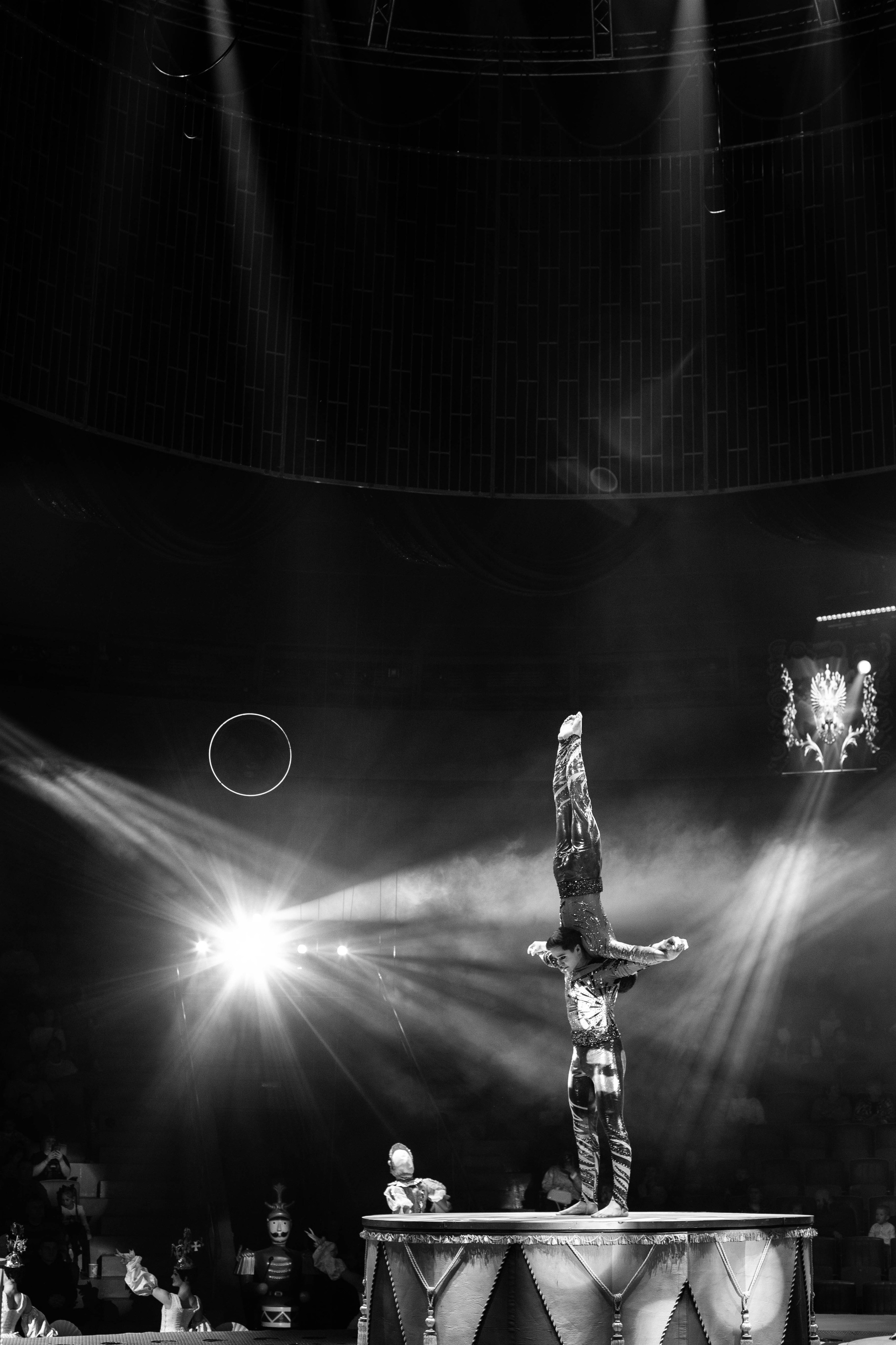 Нижегородский цирк. Шоу фонтанов. Фотограф в Нижнем Новгороде